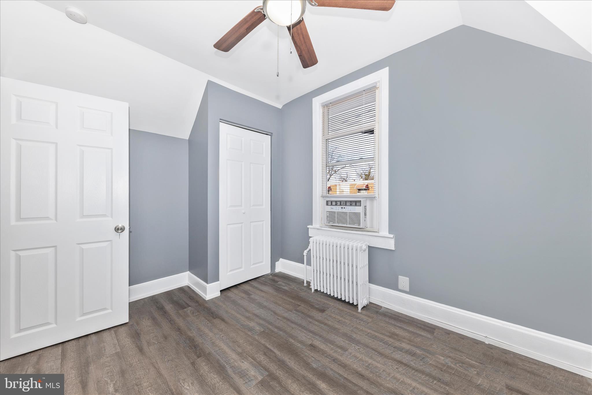 LAURAVILLE HISTORIC DISTRICT - Residential