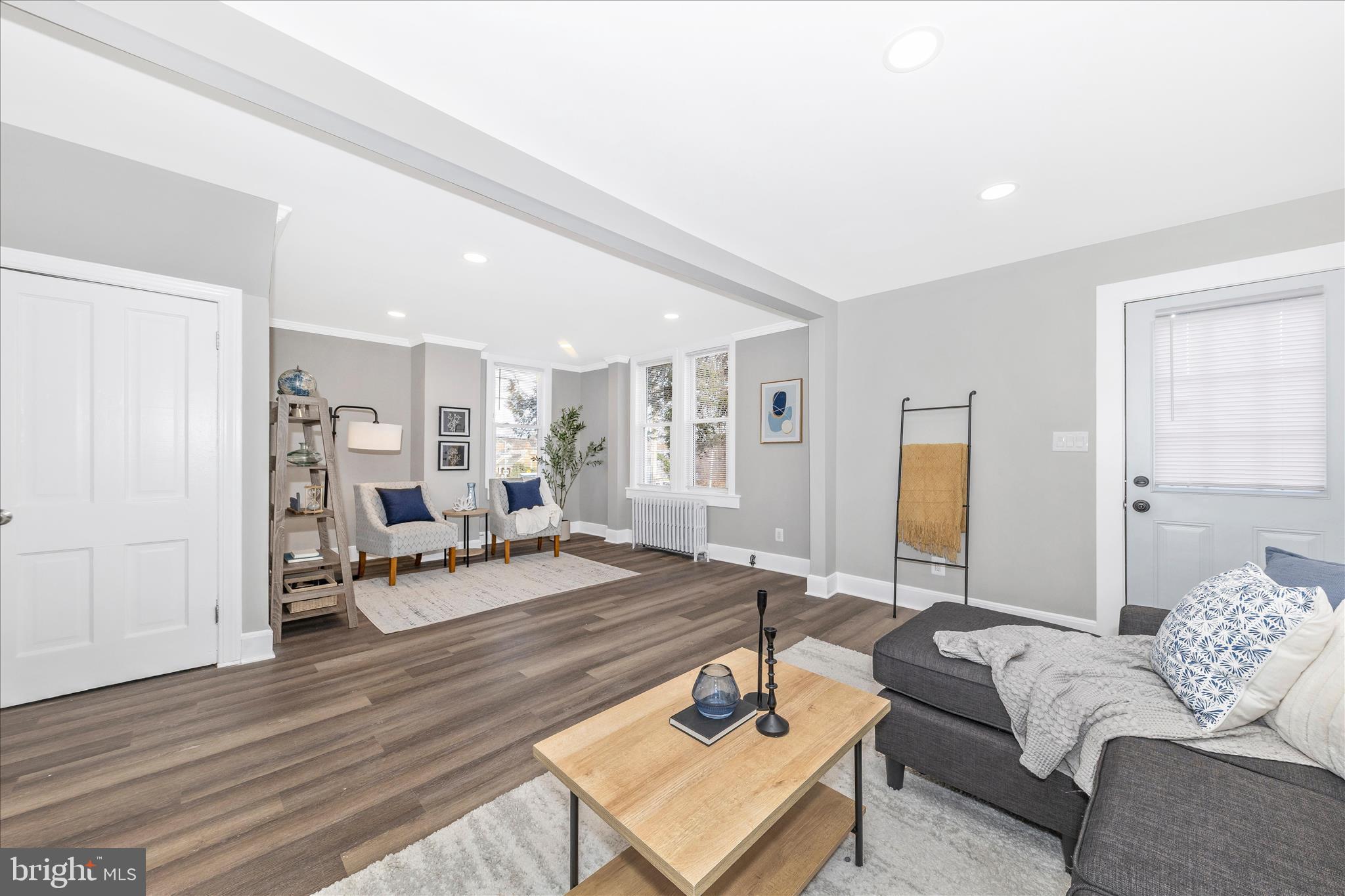 LAURAVILLE HISTORIC DISTRICT - Residential