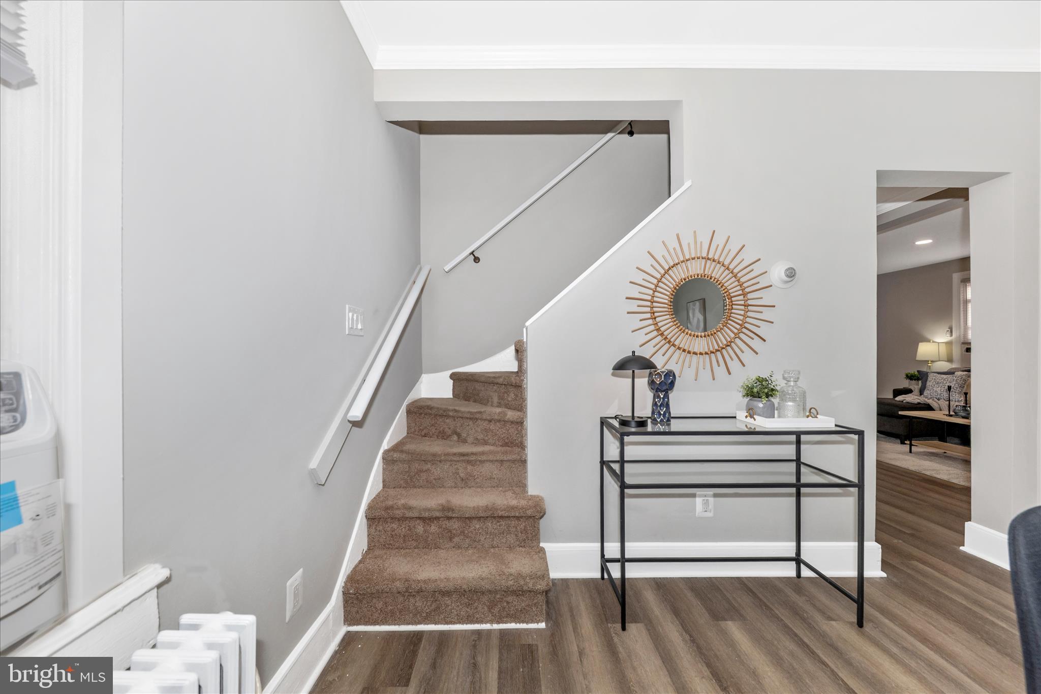 LAURAVILLE HISTORIC DISTRICT - Residential