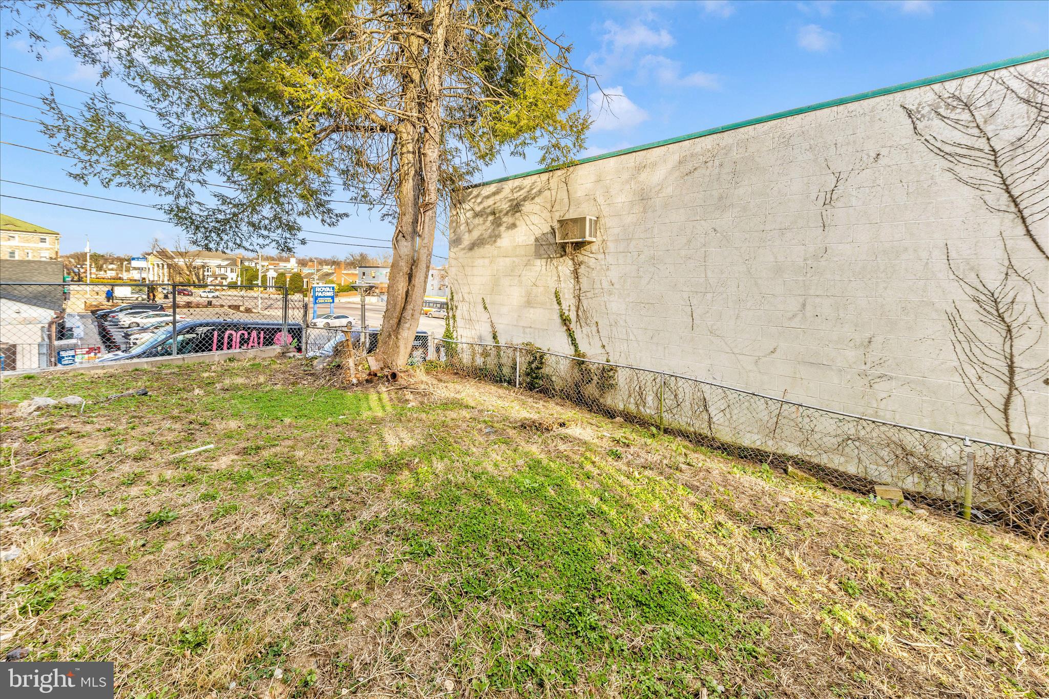 LAURAVILLE HISTORIC DISTRICT - Residential