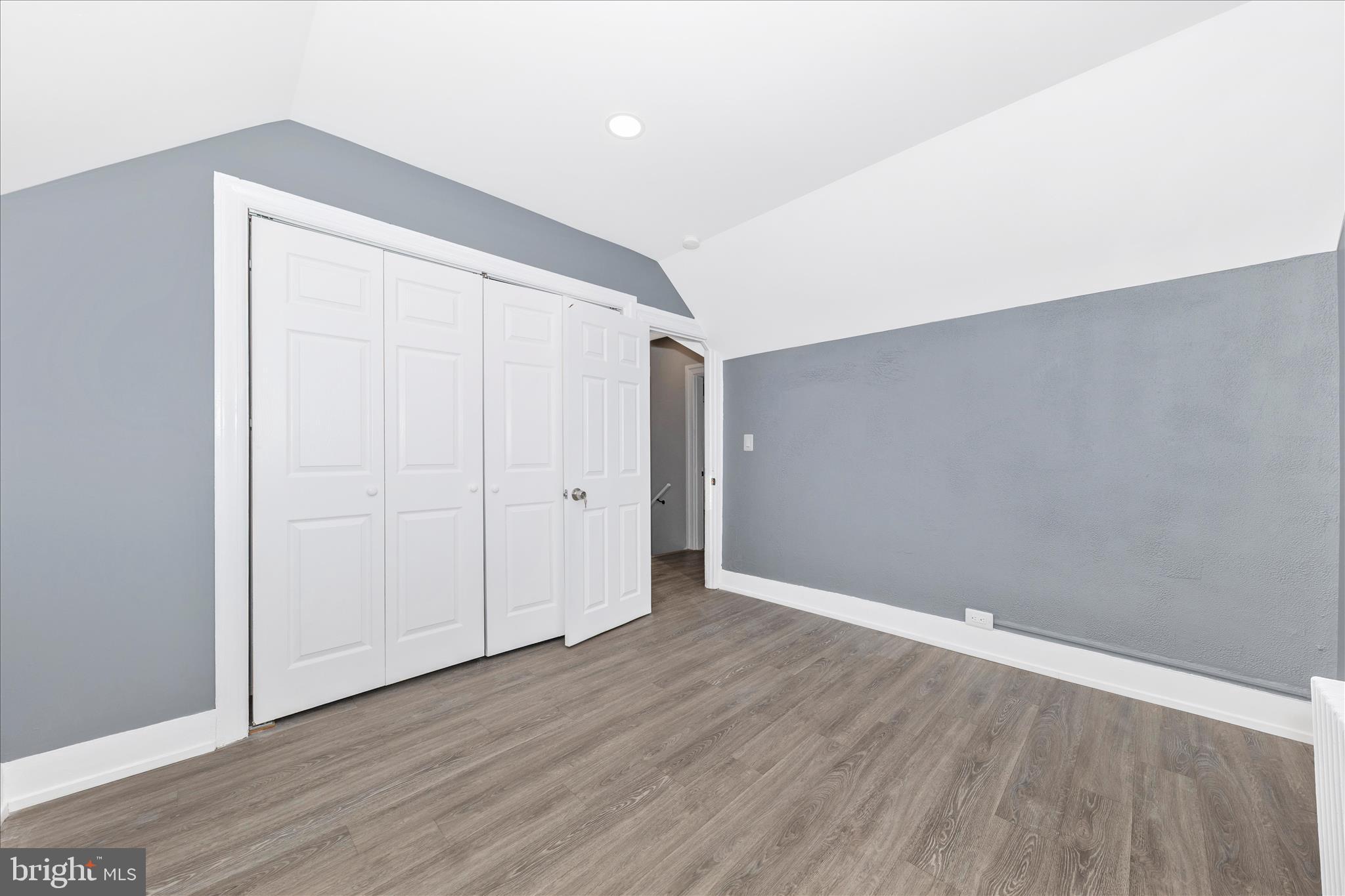 LAURAVILLE HISTORIC DISTRICT - Residential