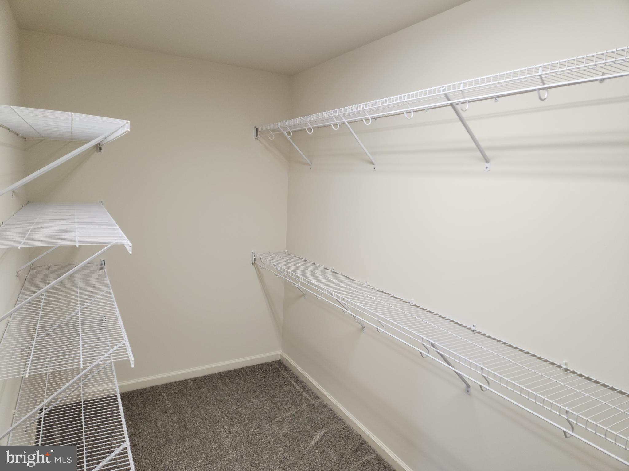 EMERALD POINTE - Residential Lease