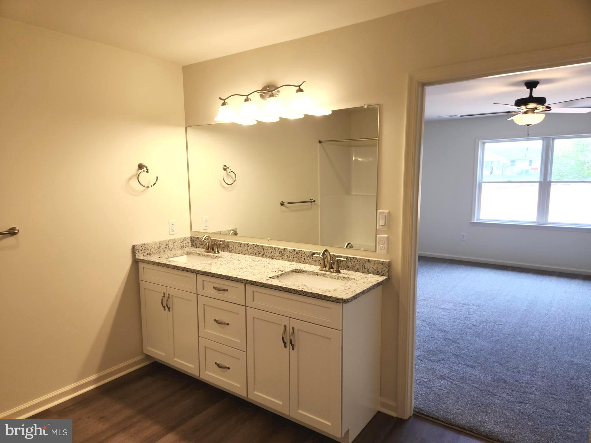 EMERALD POINTE - Residential Lease