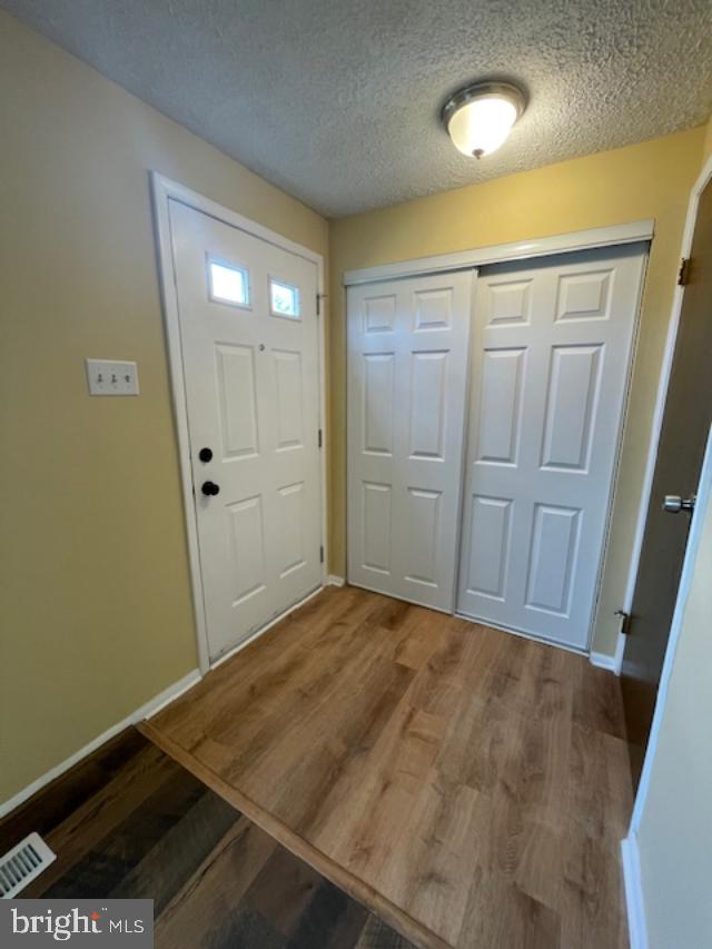 LAUREL VALLEY - Residential Lease