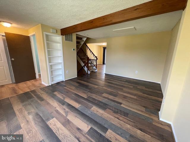 LAUREL VALLEY - Residential Lease