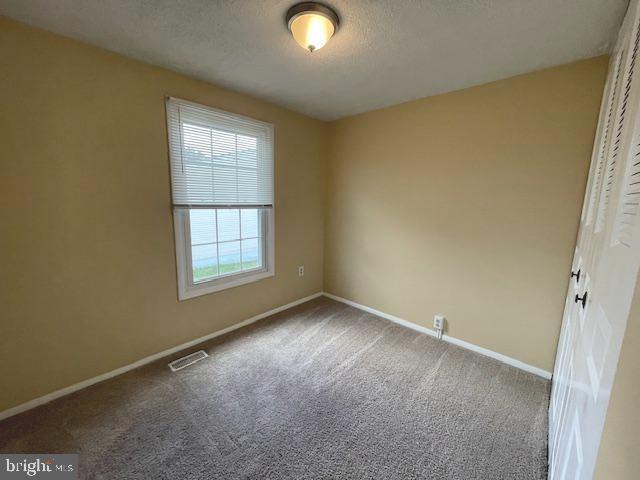 LAUREL VALLEY - Residential Lease