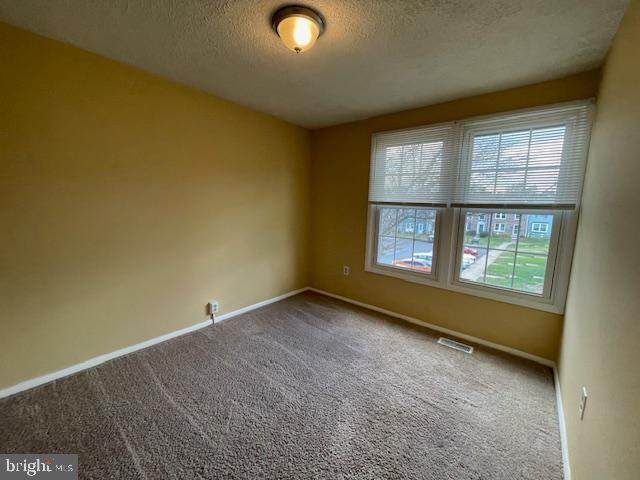 LAUREL VALLEY - Residential Lease