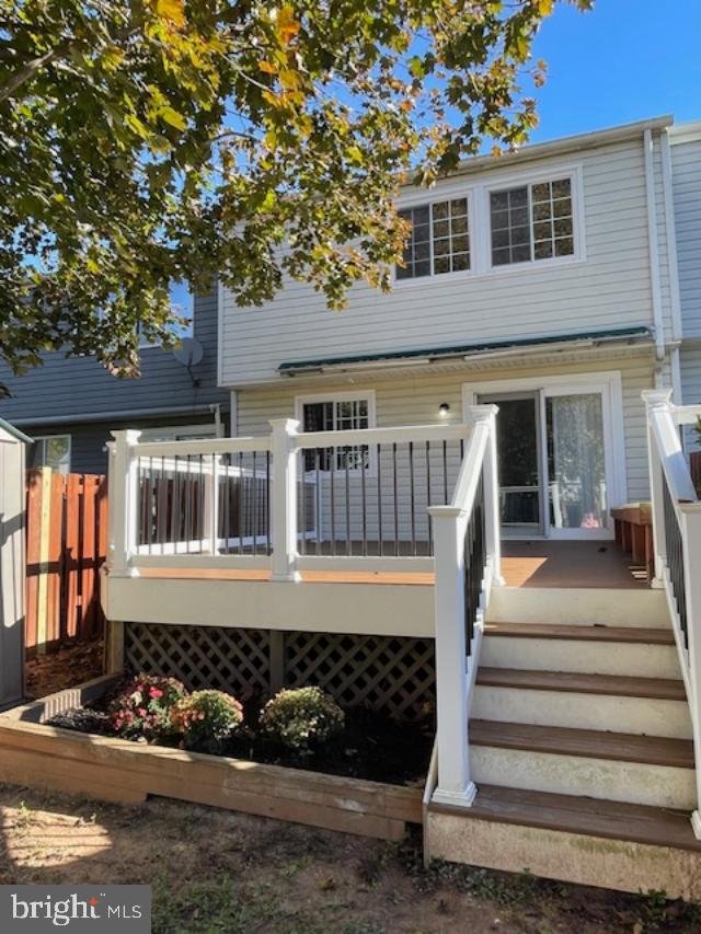 LAUREL VALLEY - Residential Lease