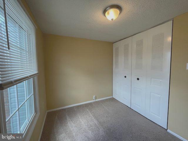 LAUREL VALLEY - Residential Lease