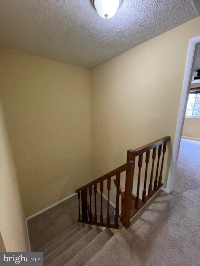 LAUREL VALLEY - Residential Lease