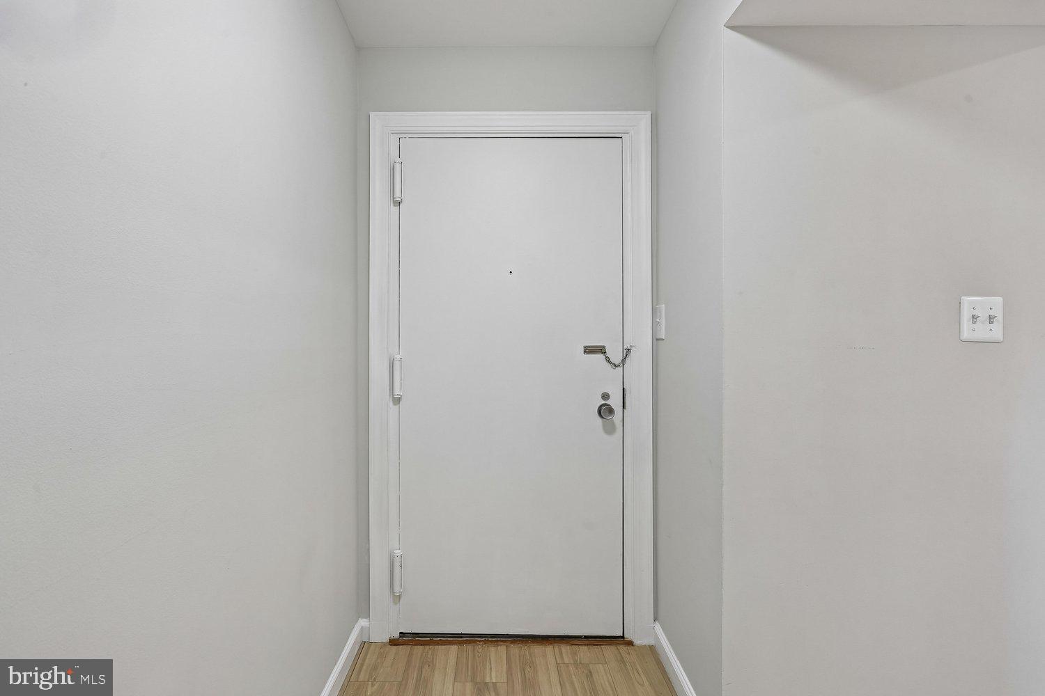 AMERICANA CENTRE - Residential