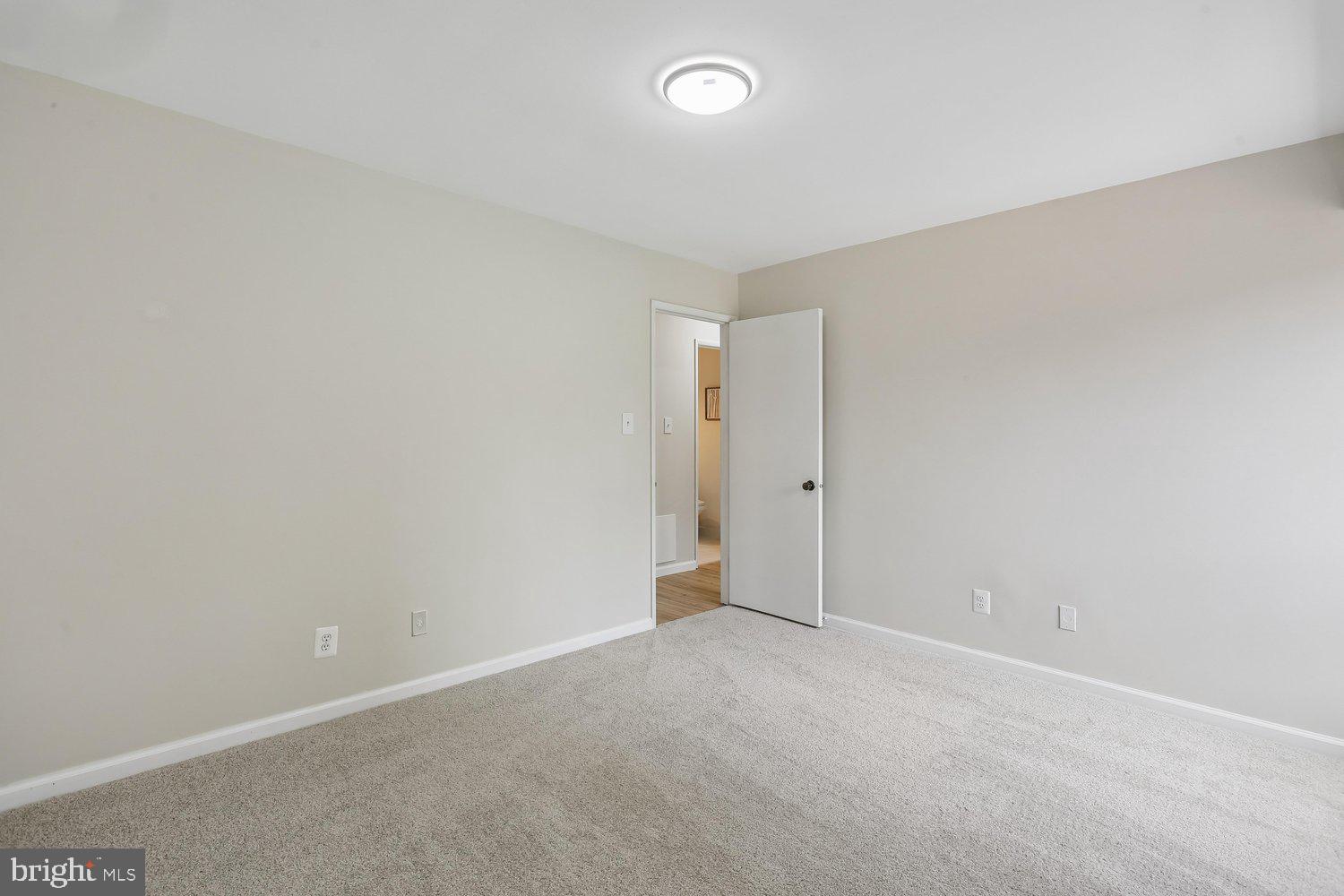 AMERICANA CENTRE - Residential