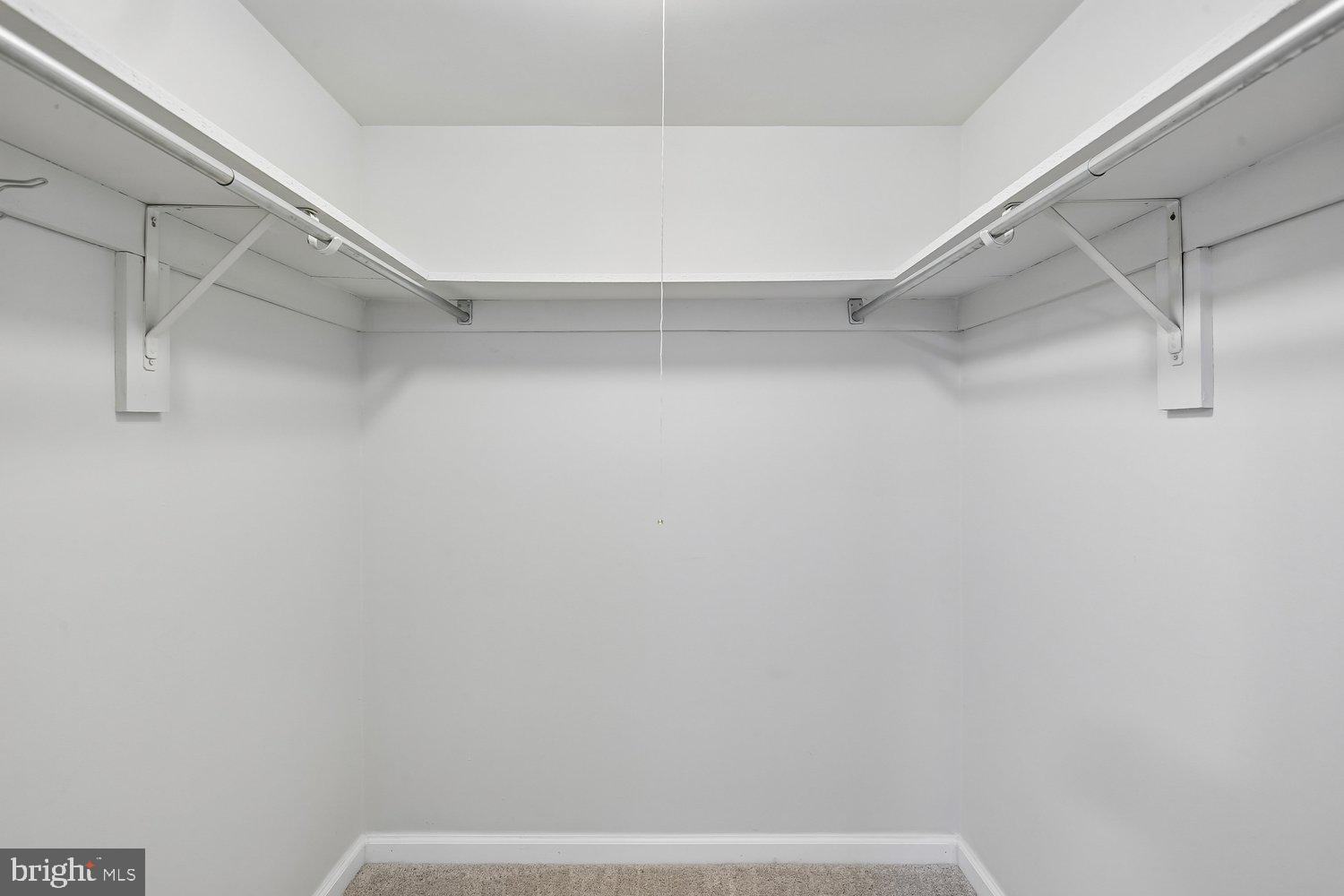 AMERICANA CENTRE - Residential