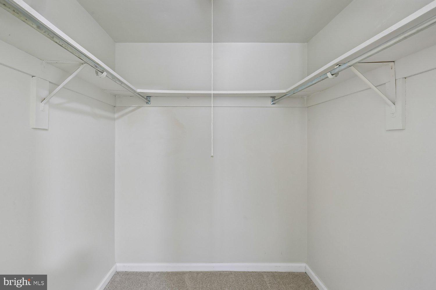 AMERICANA CENTRE - Residential