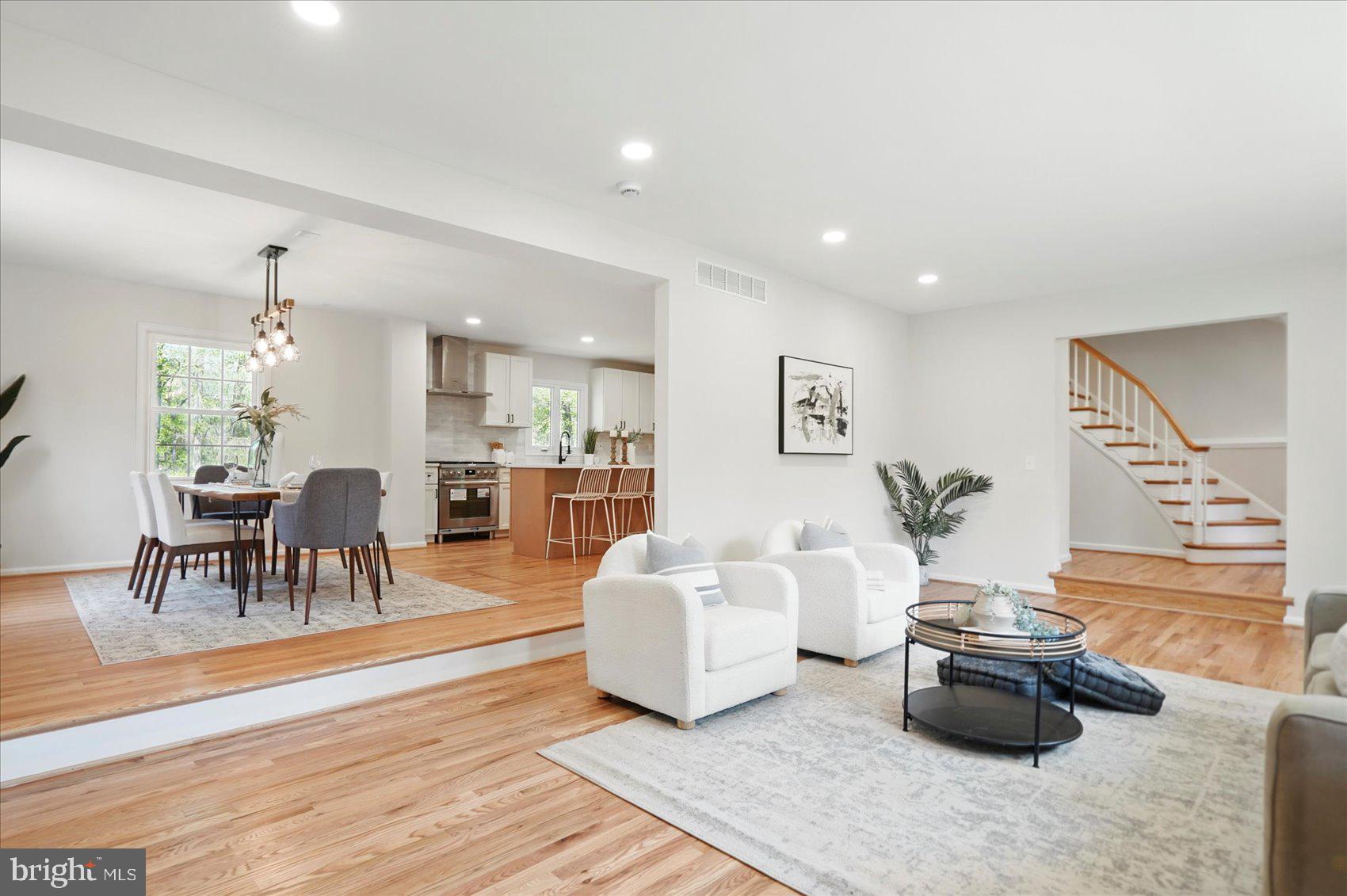 BRENTON - Residential