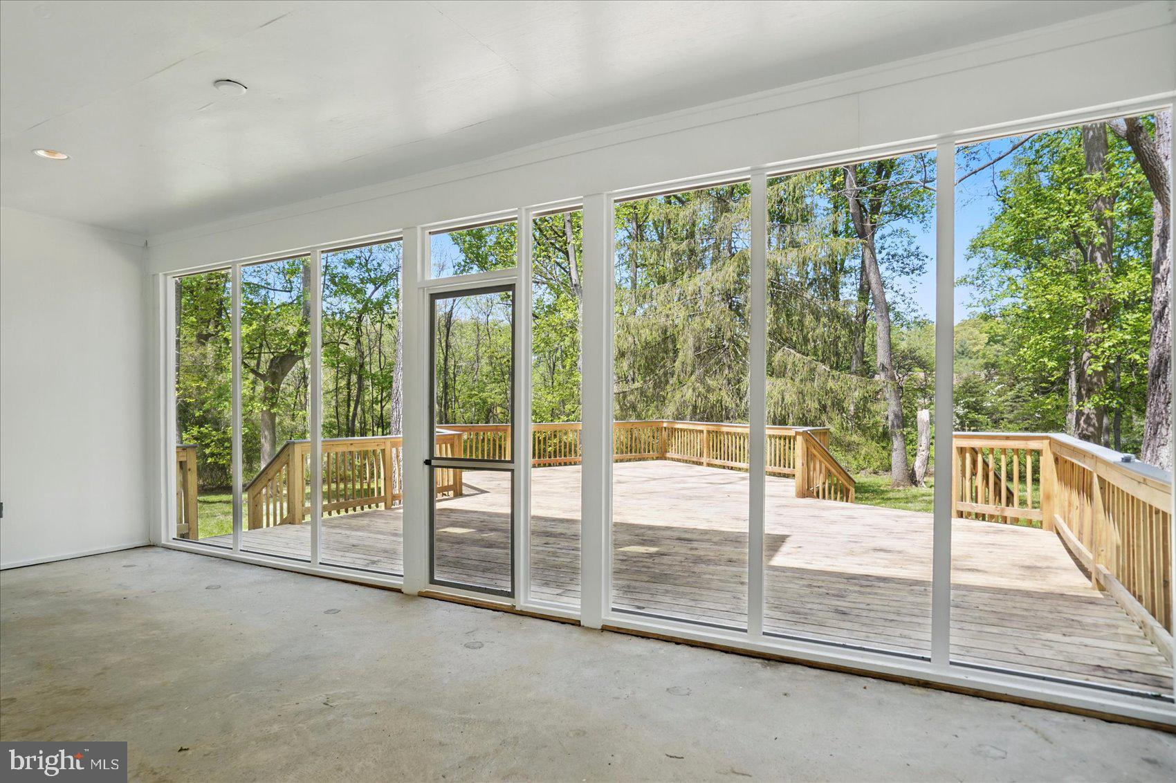 BRENTON - Residential