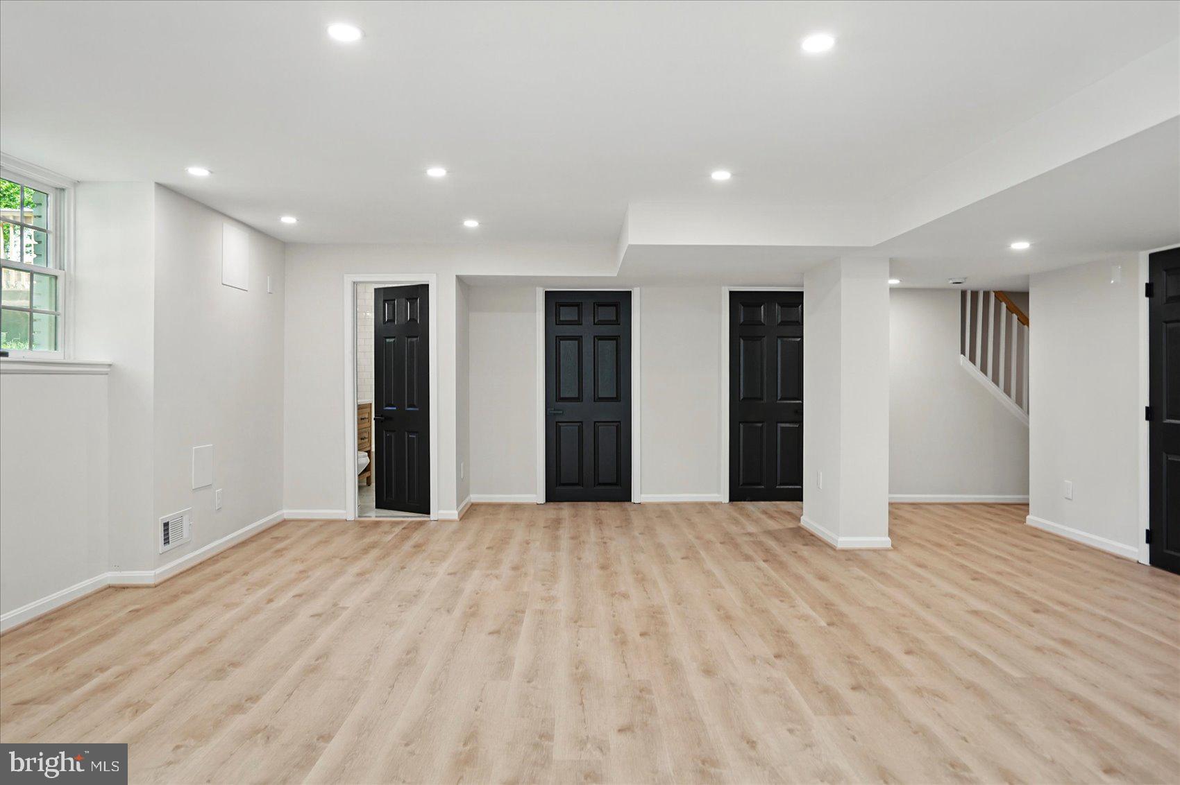 BRENTON - Residential