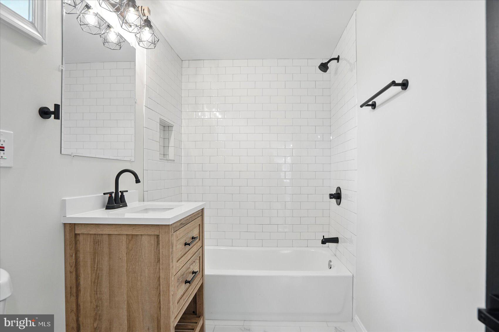 BRENTON - Residential