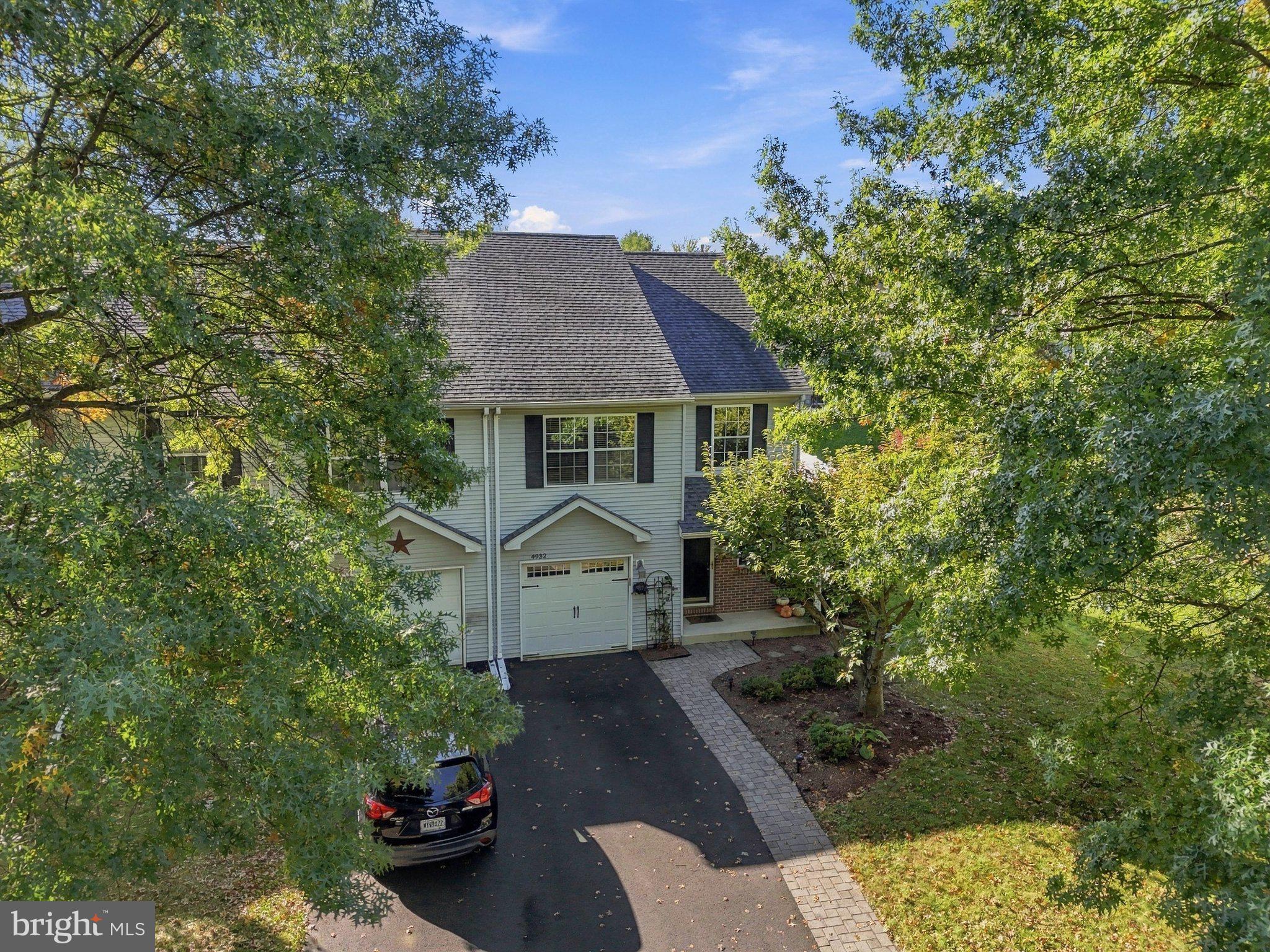 4932 TALL CEDAR COURT