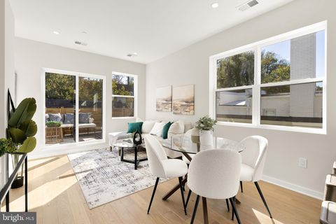 2606 41ST STREET NW PH WASHINGTON DC 20007