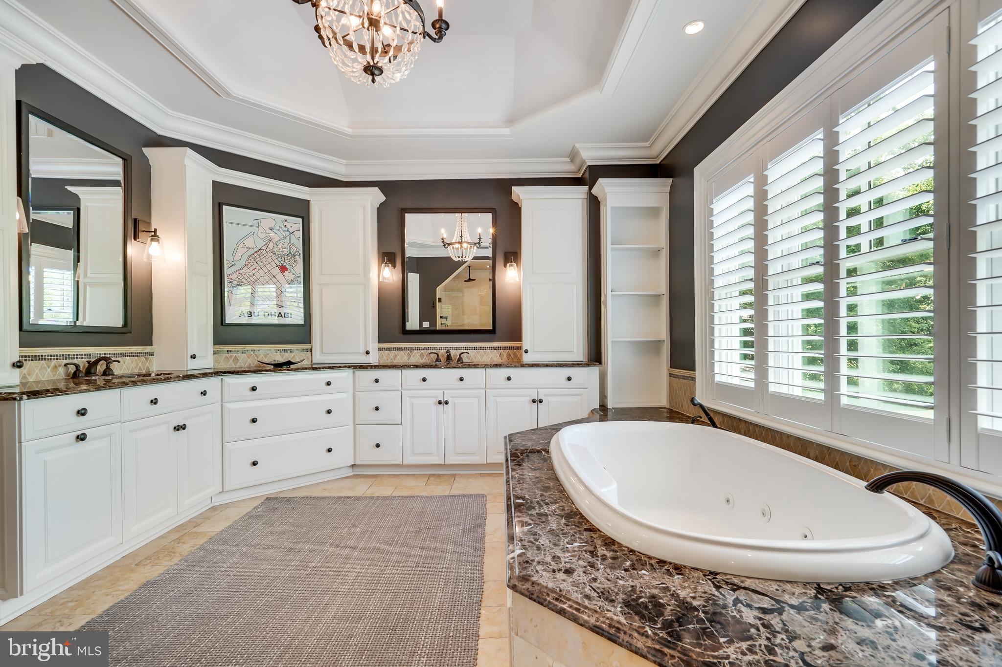 SPRING HILL FARM - Residential