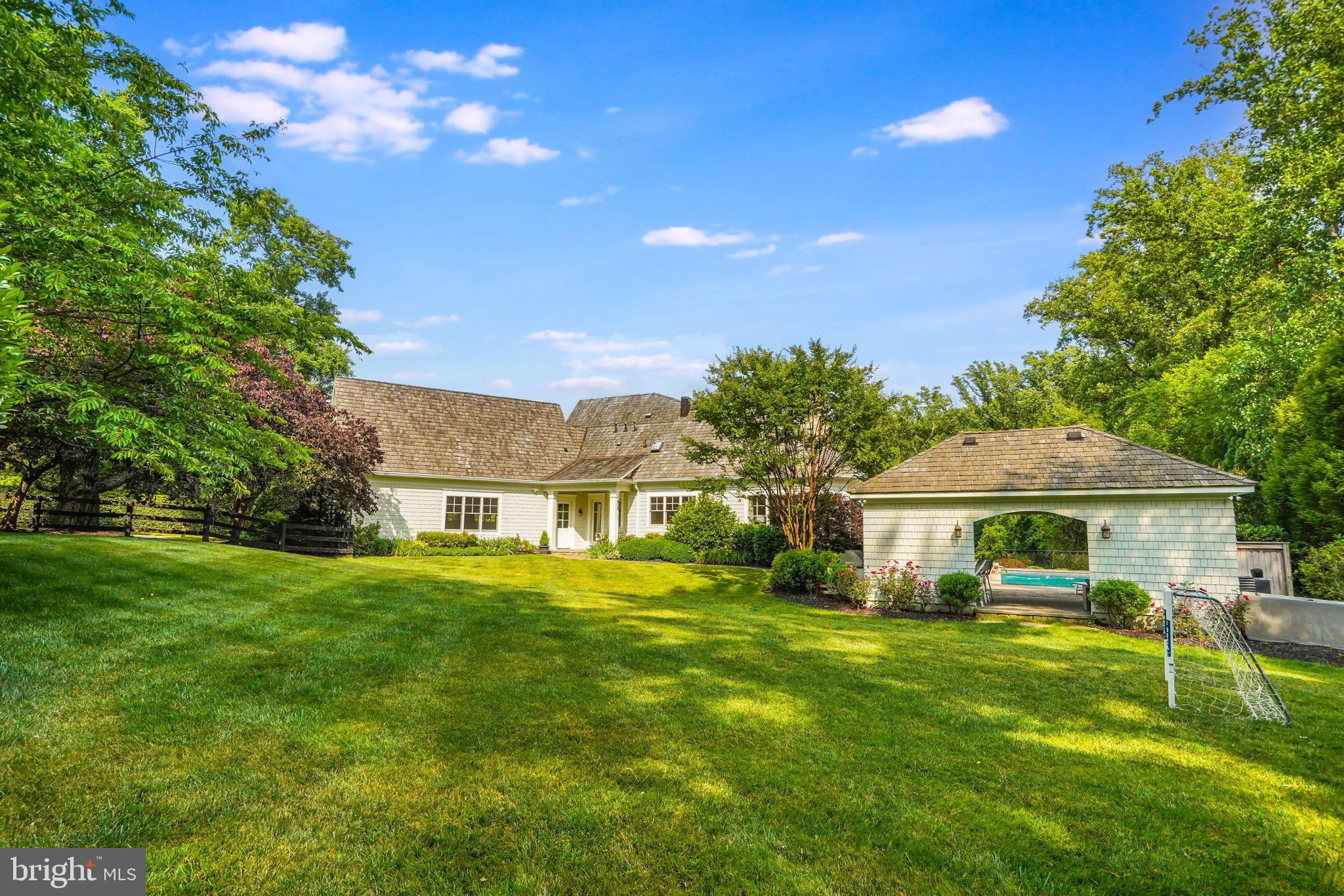 SPRING HILL FARM - Residential