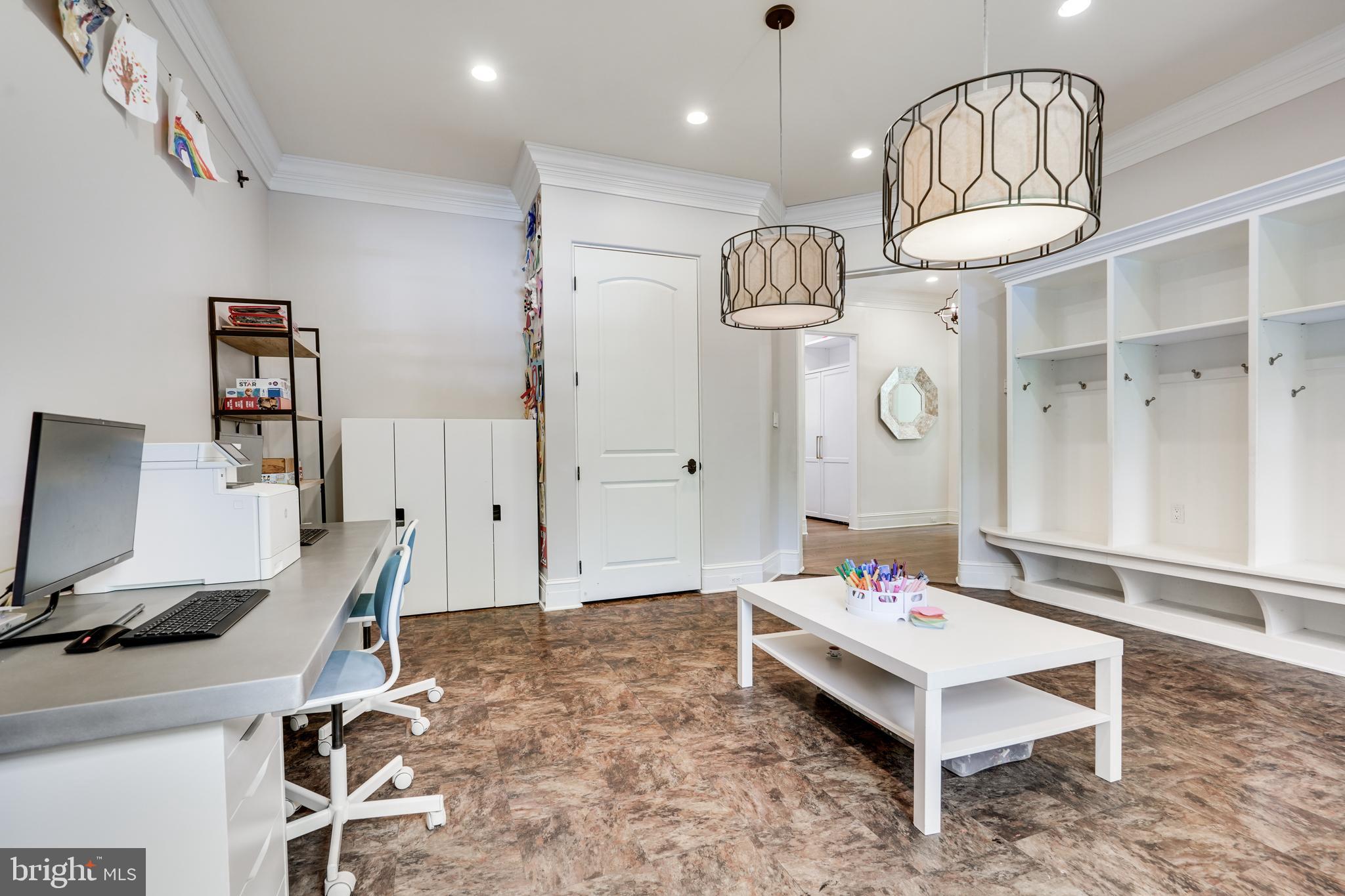 SPRING HILL FARM - Residential