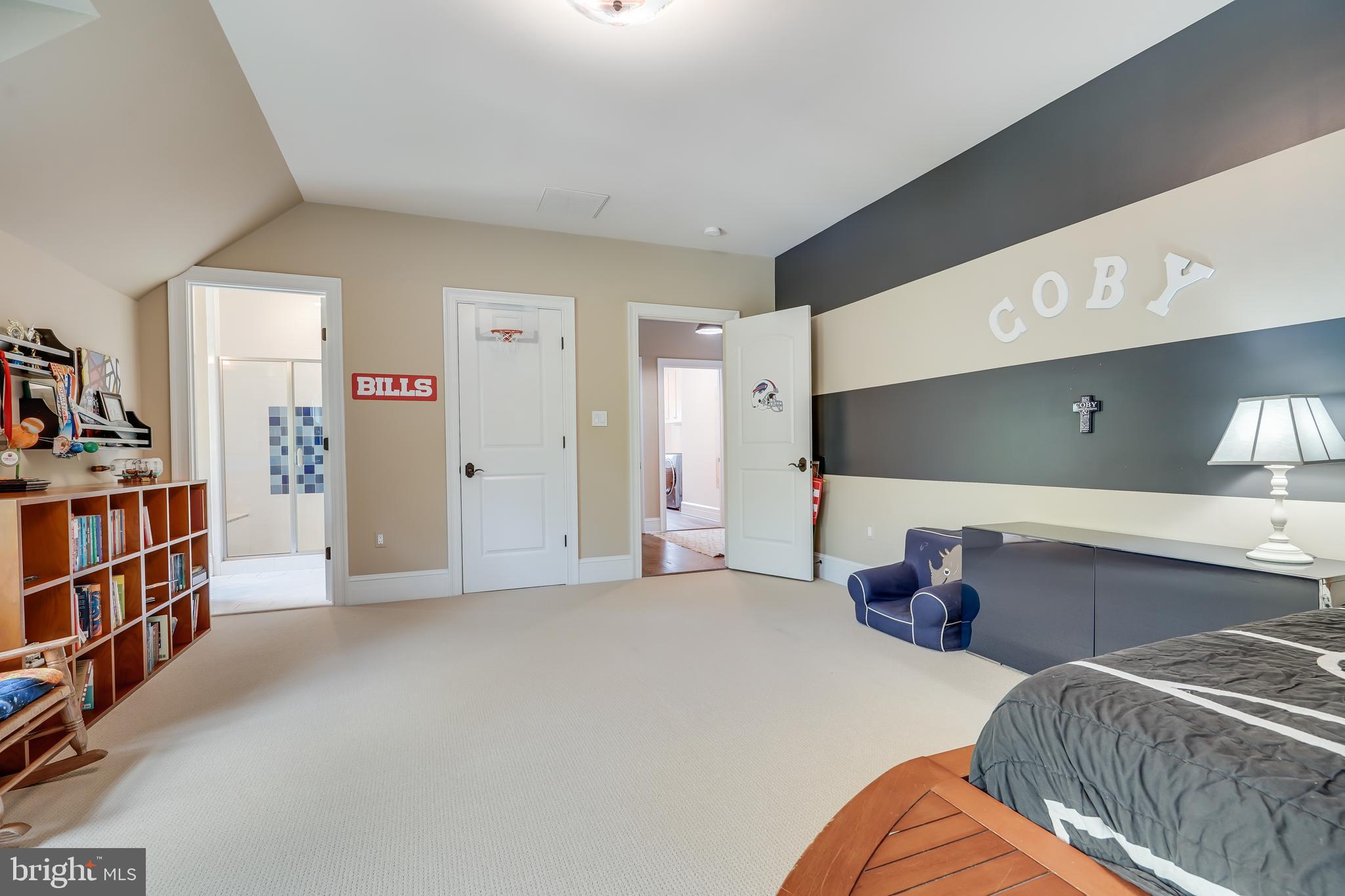 SPRING HILL FARM - Residential