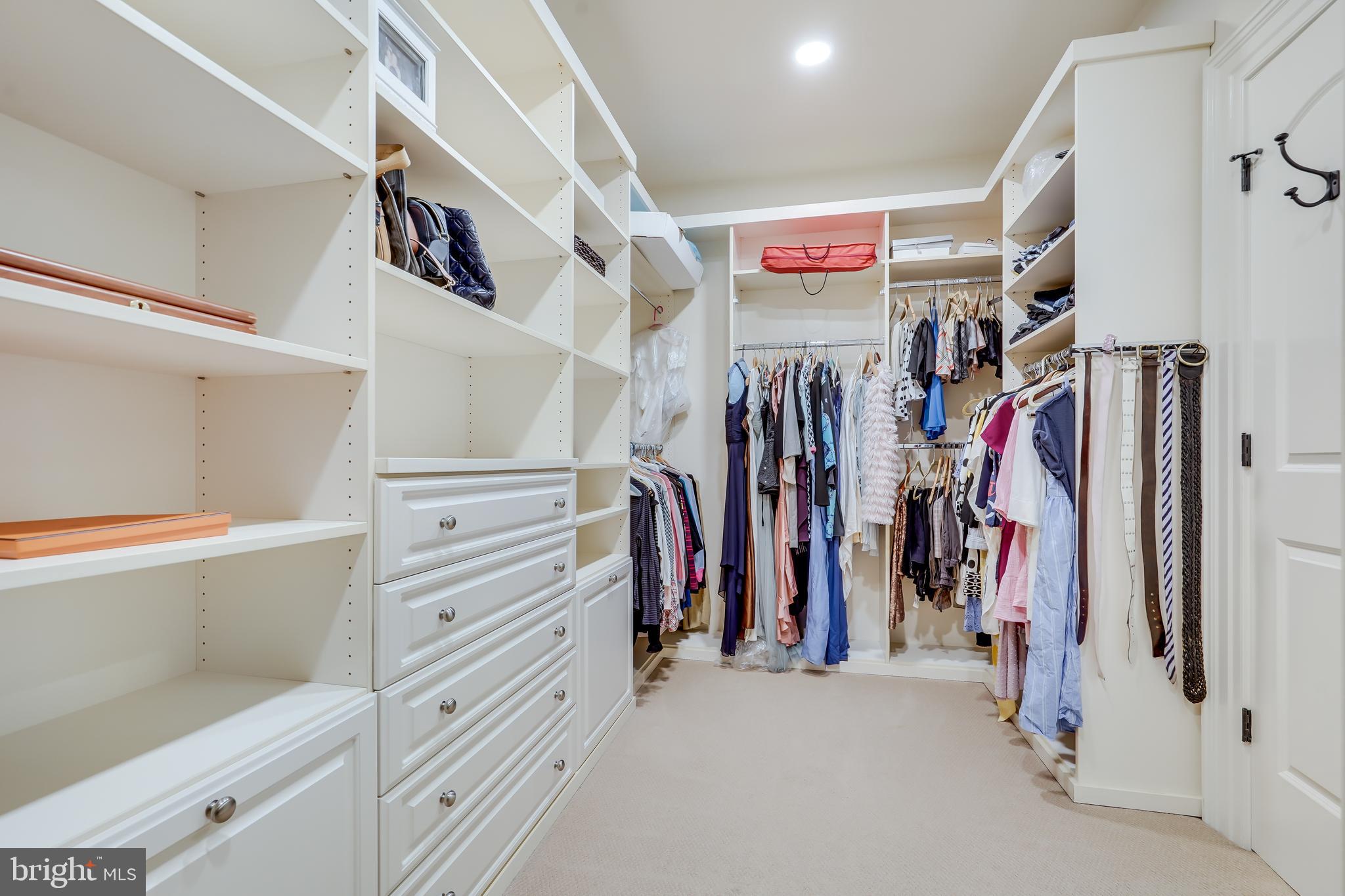 SPRING HILL FARM - Residential