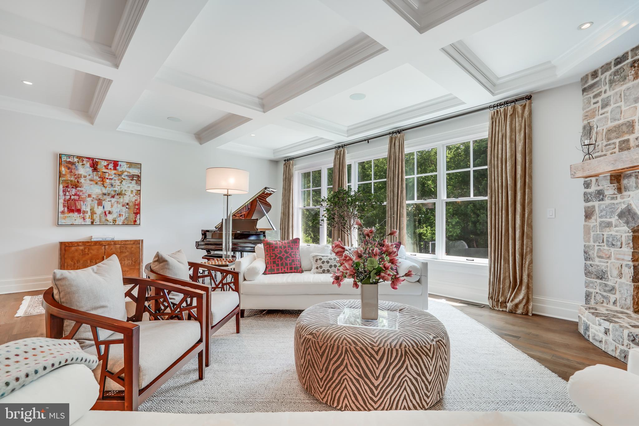 SPRING HILL FARM - Residential