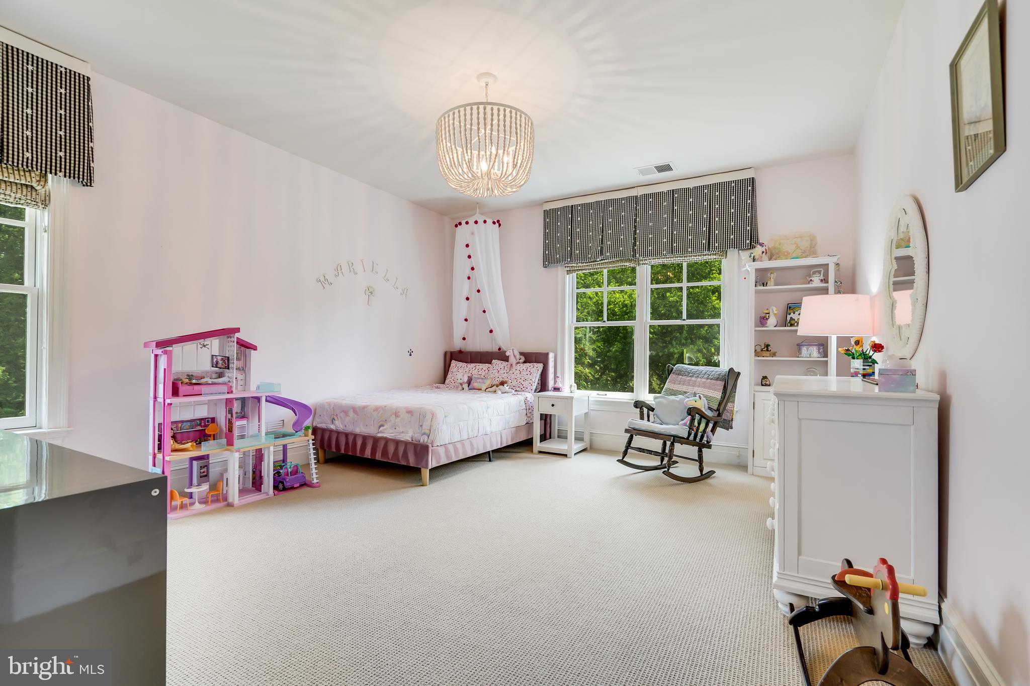 SPRING HILL FARM - Residential