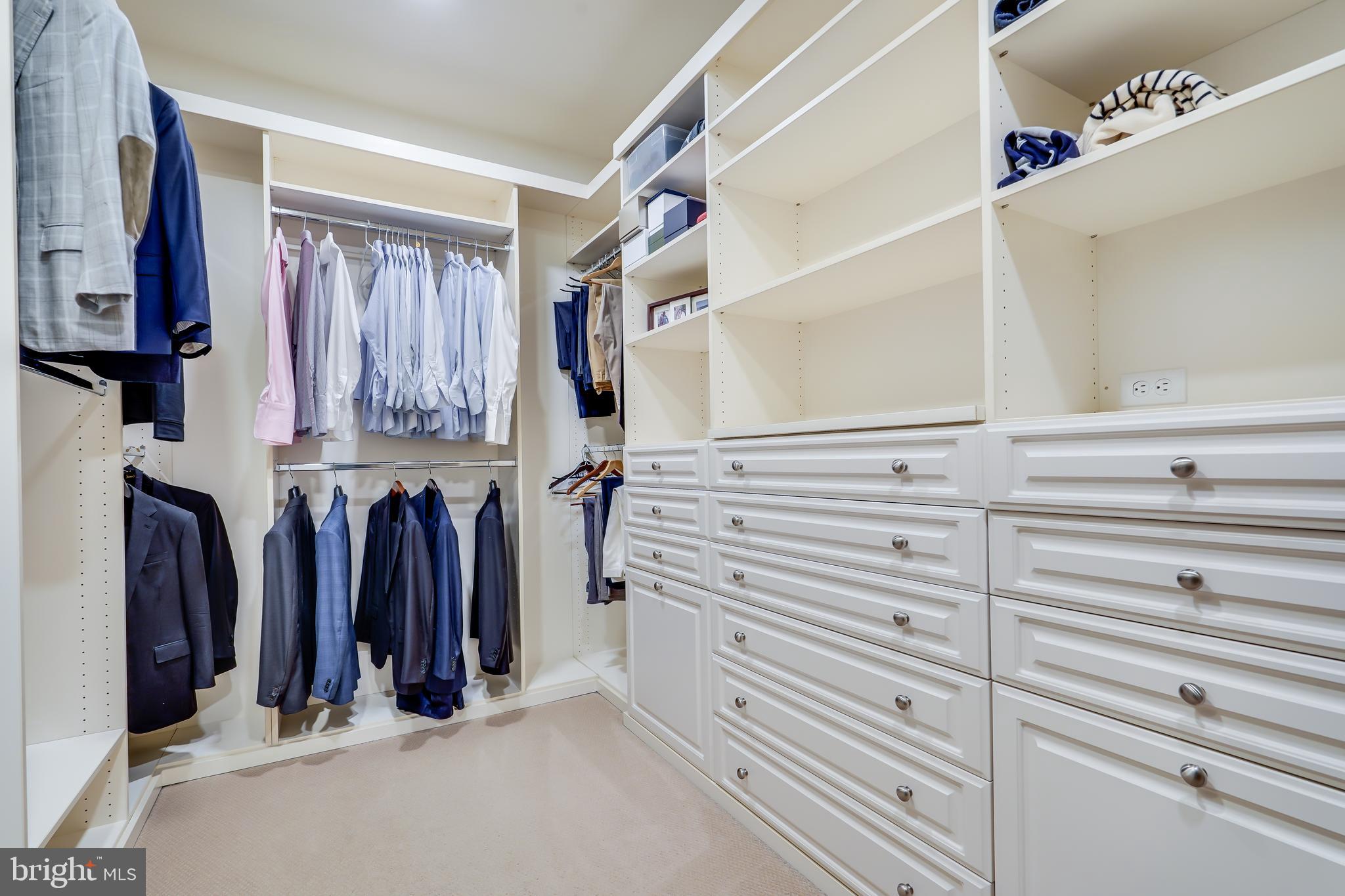 SPRING HILL FARM - Residential