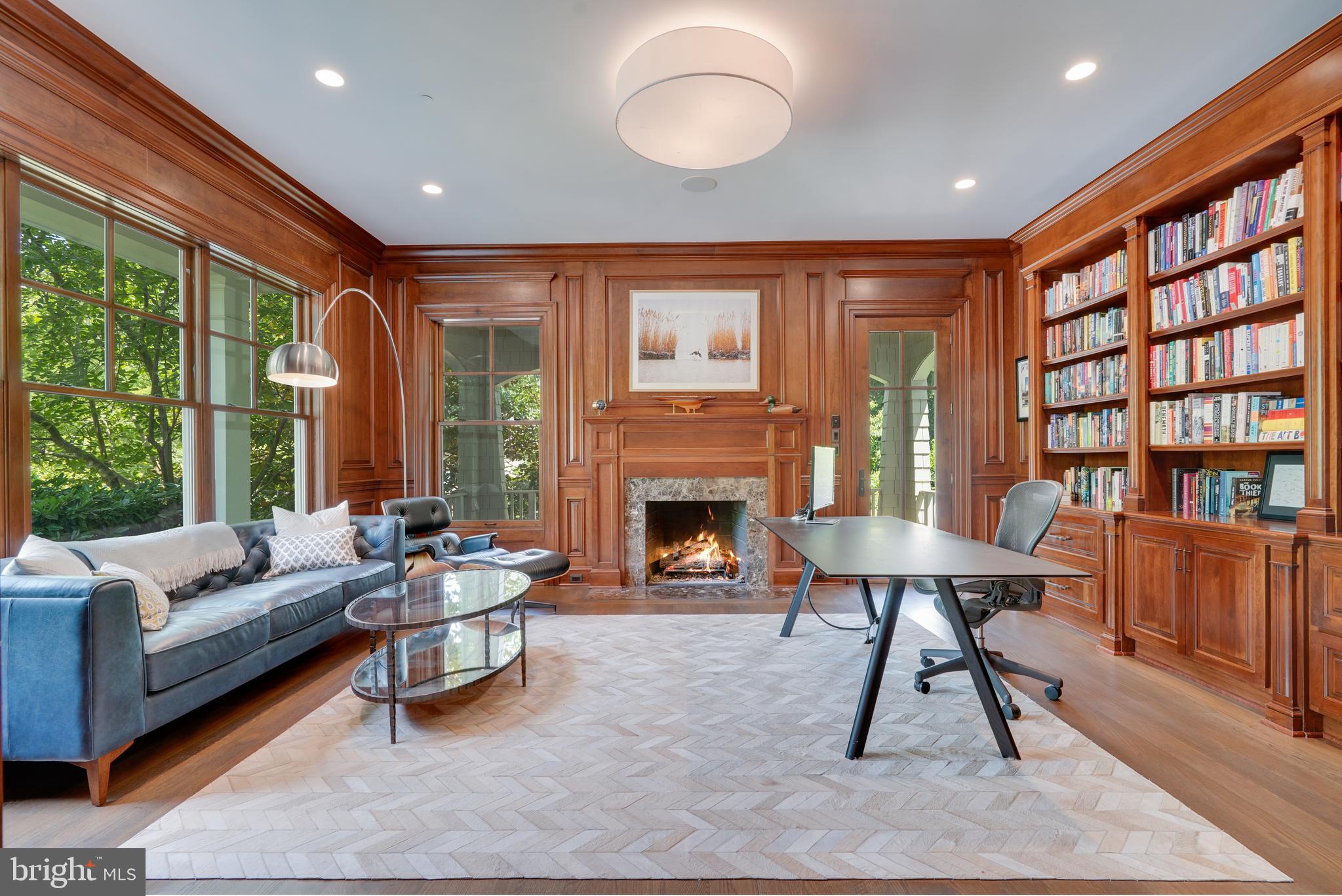 SPRING HILL FARM - Residential