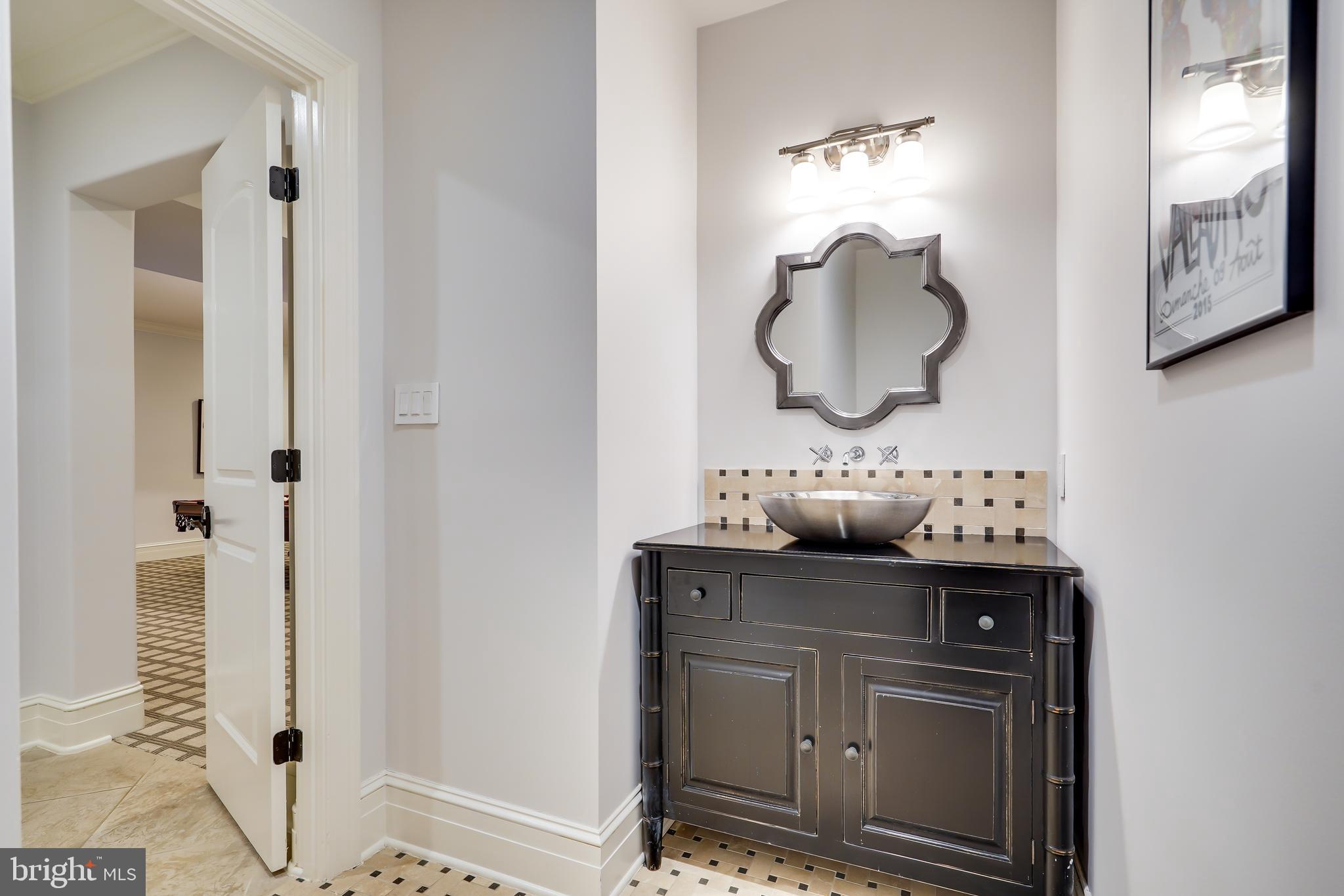 SPRING HILL FARM - Residential