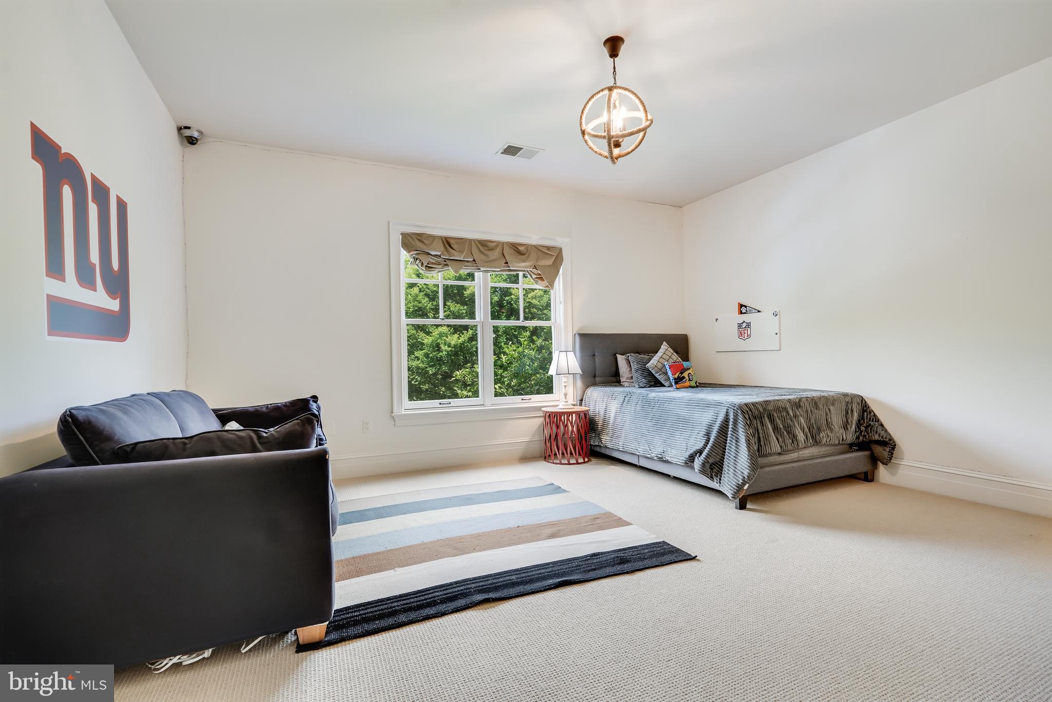 SPRING HILL FARM - Residential