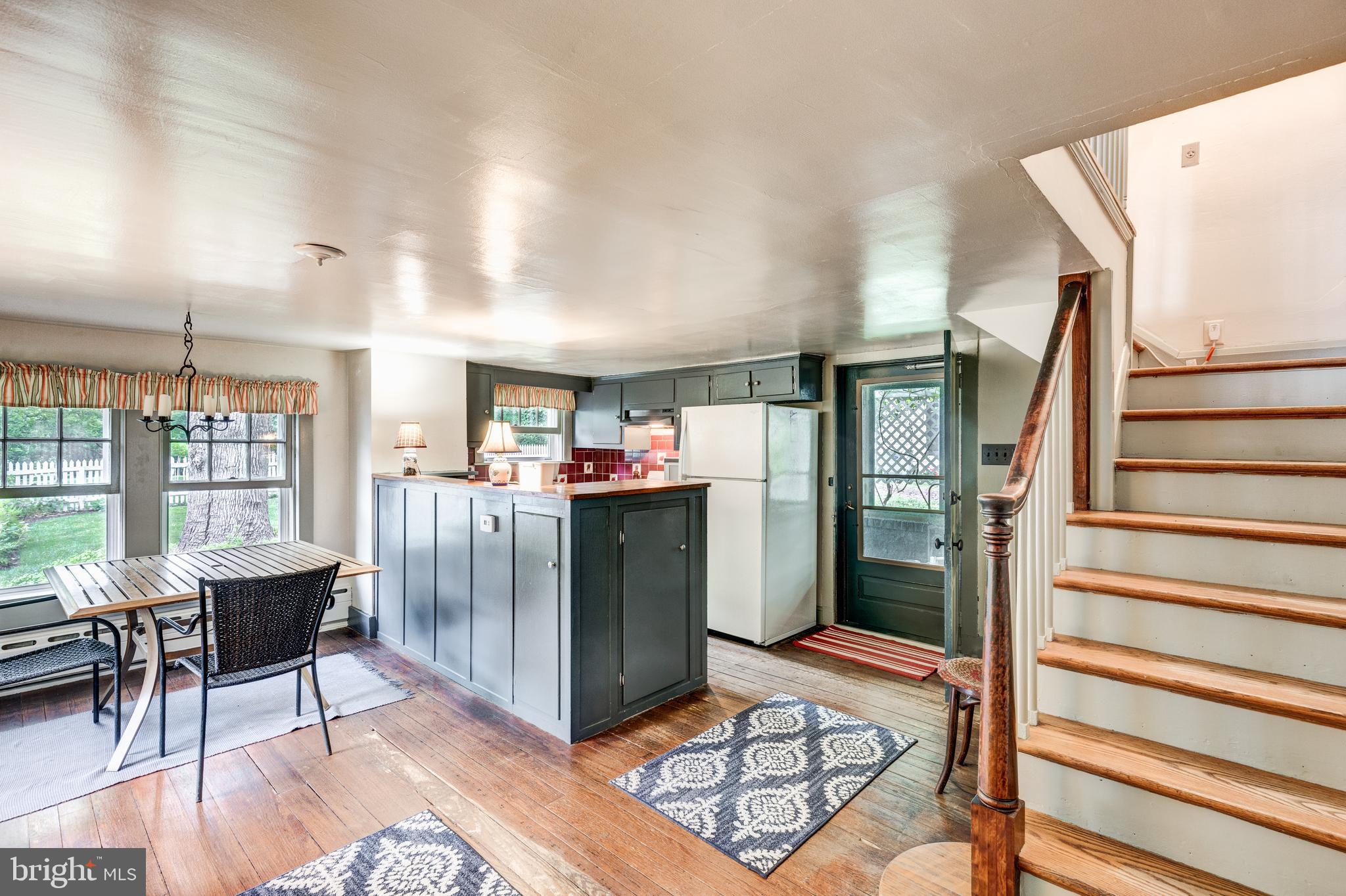 UNIONTOWN - Residential