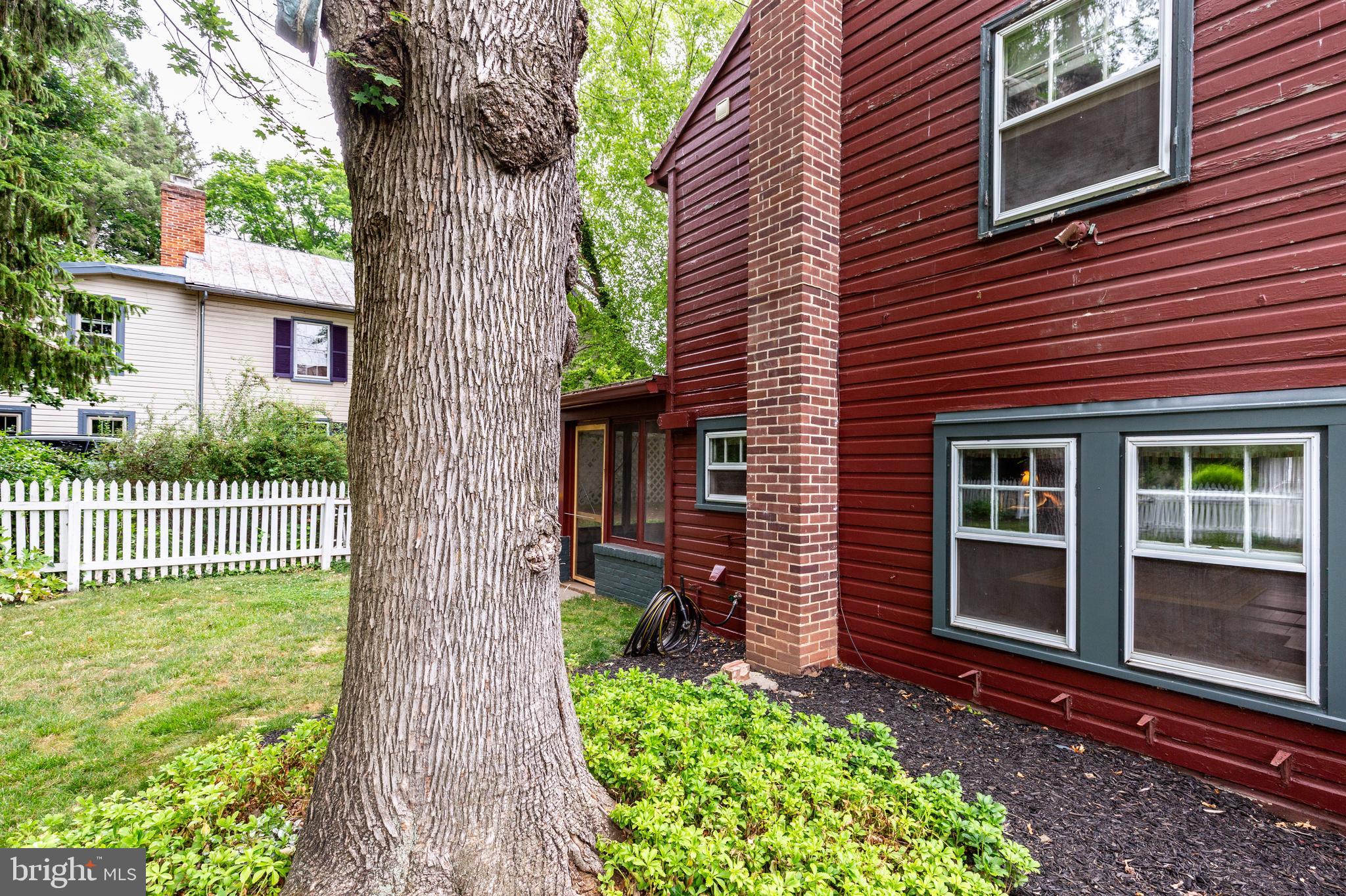 UNIONTOWN - Residential