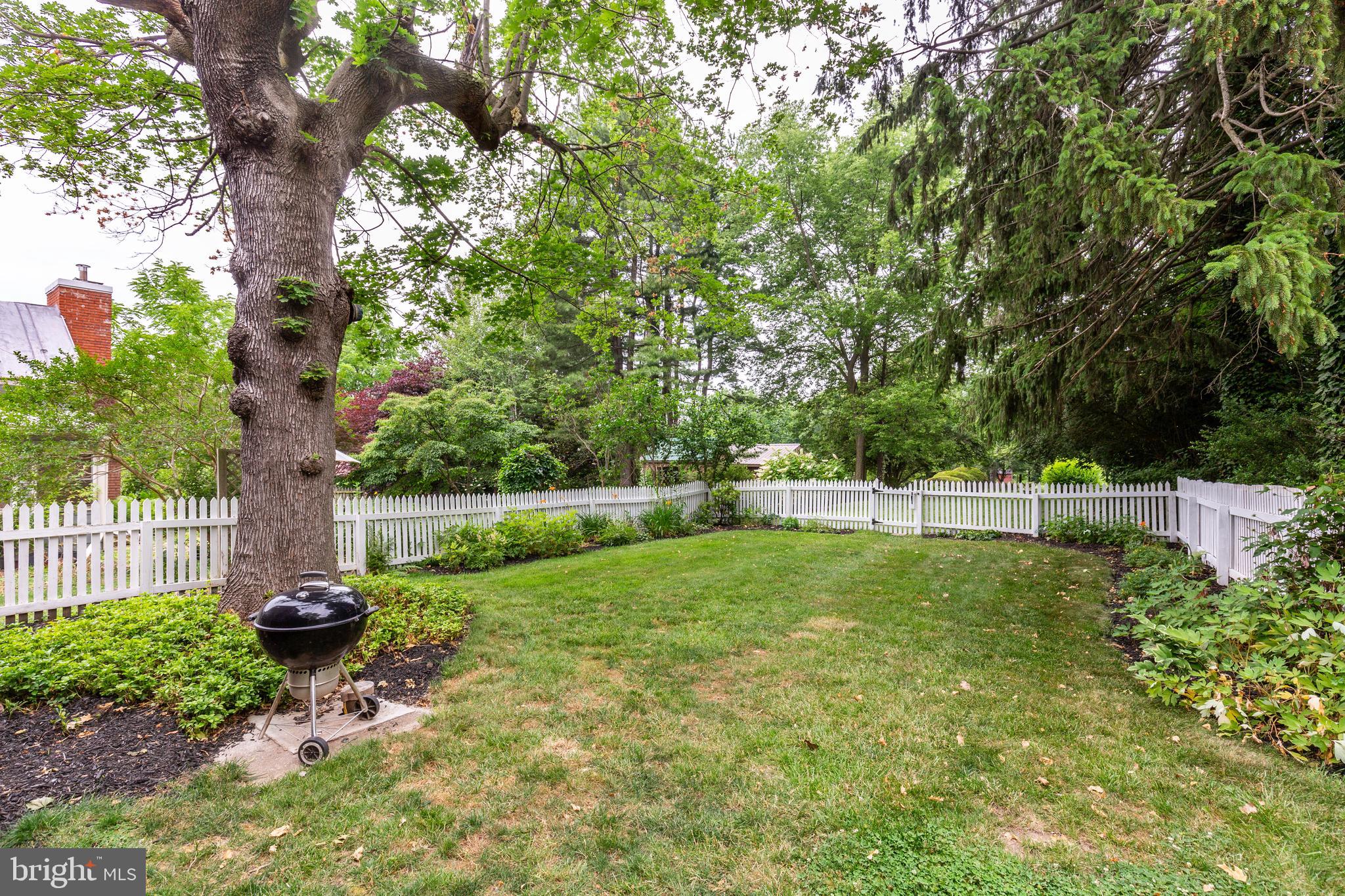 UNIONTOWN - Residential