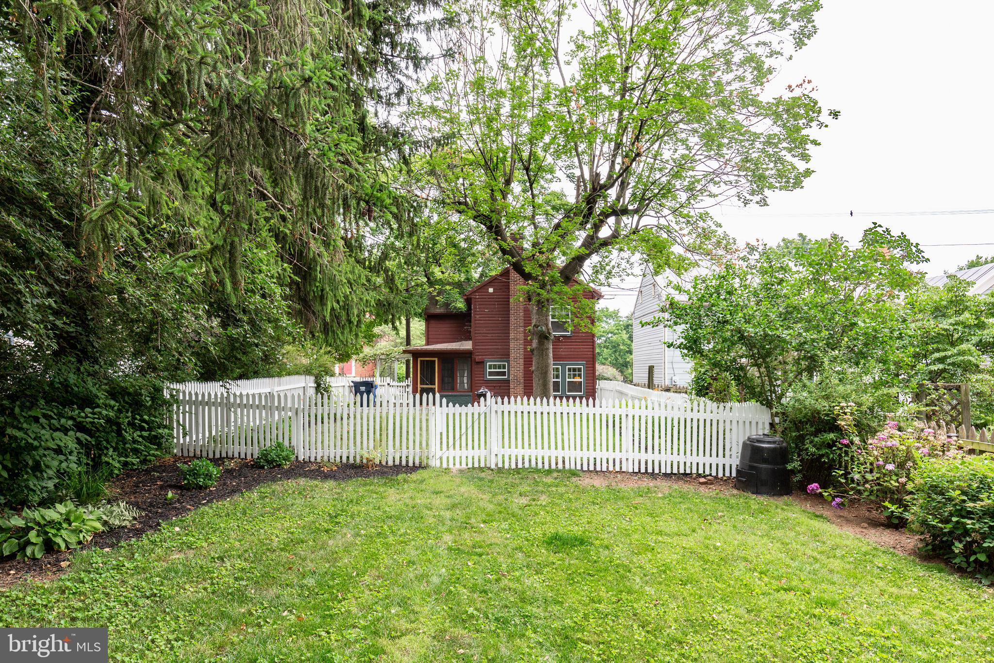 UNIONTOWN - Residential