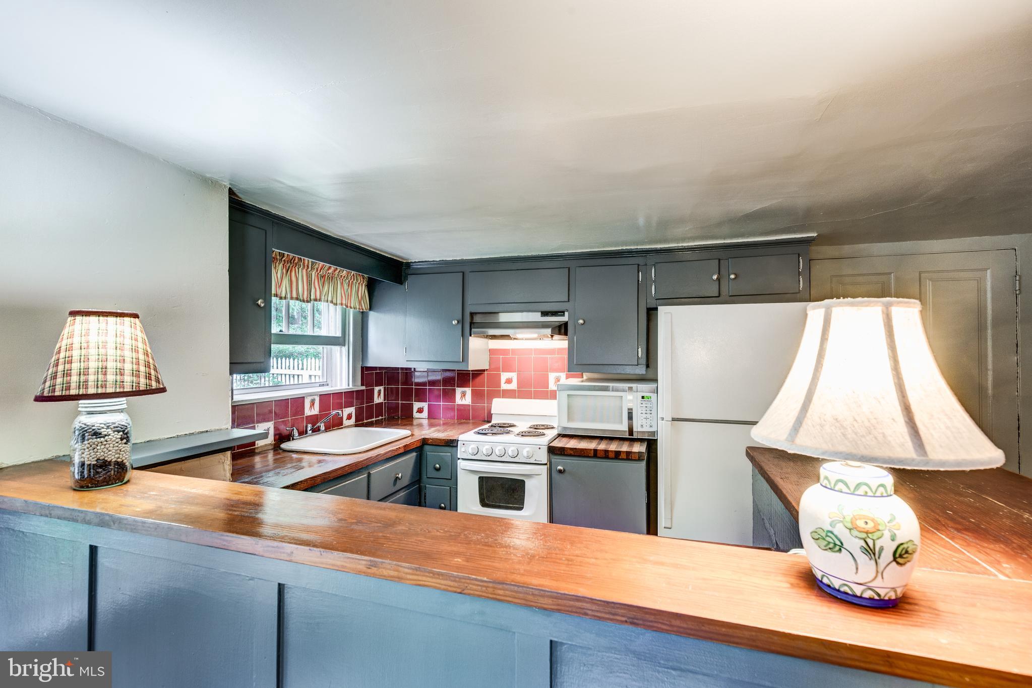 UNIONTOWN - Residential