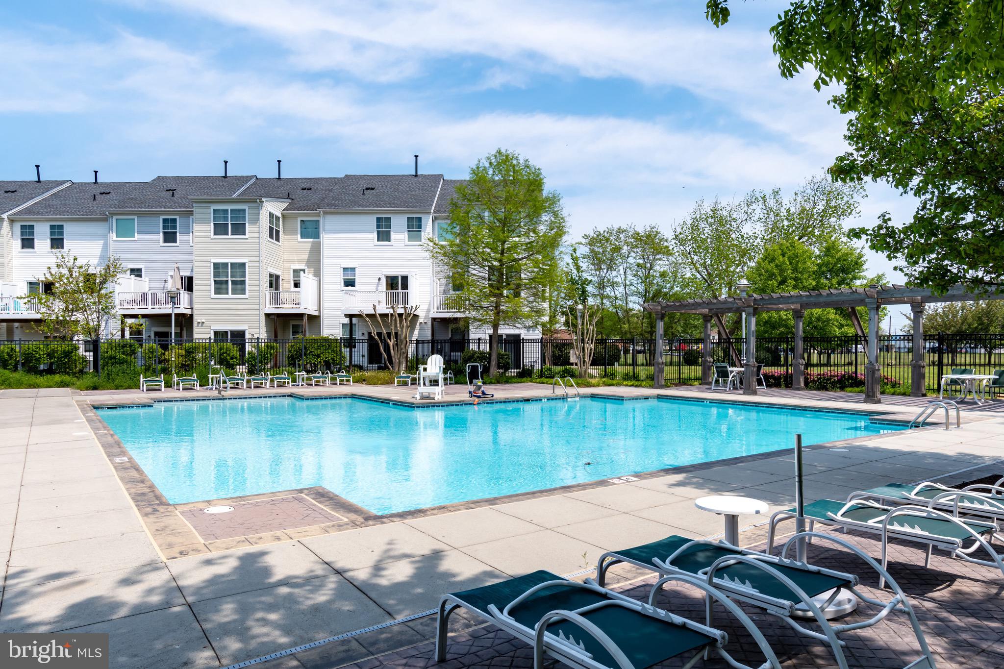 DEEP HARBOR - Residential