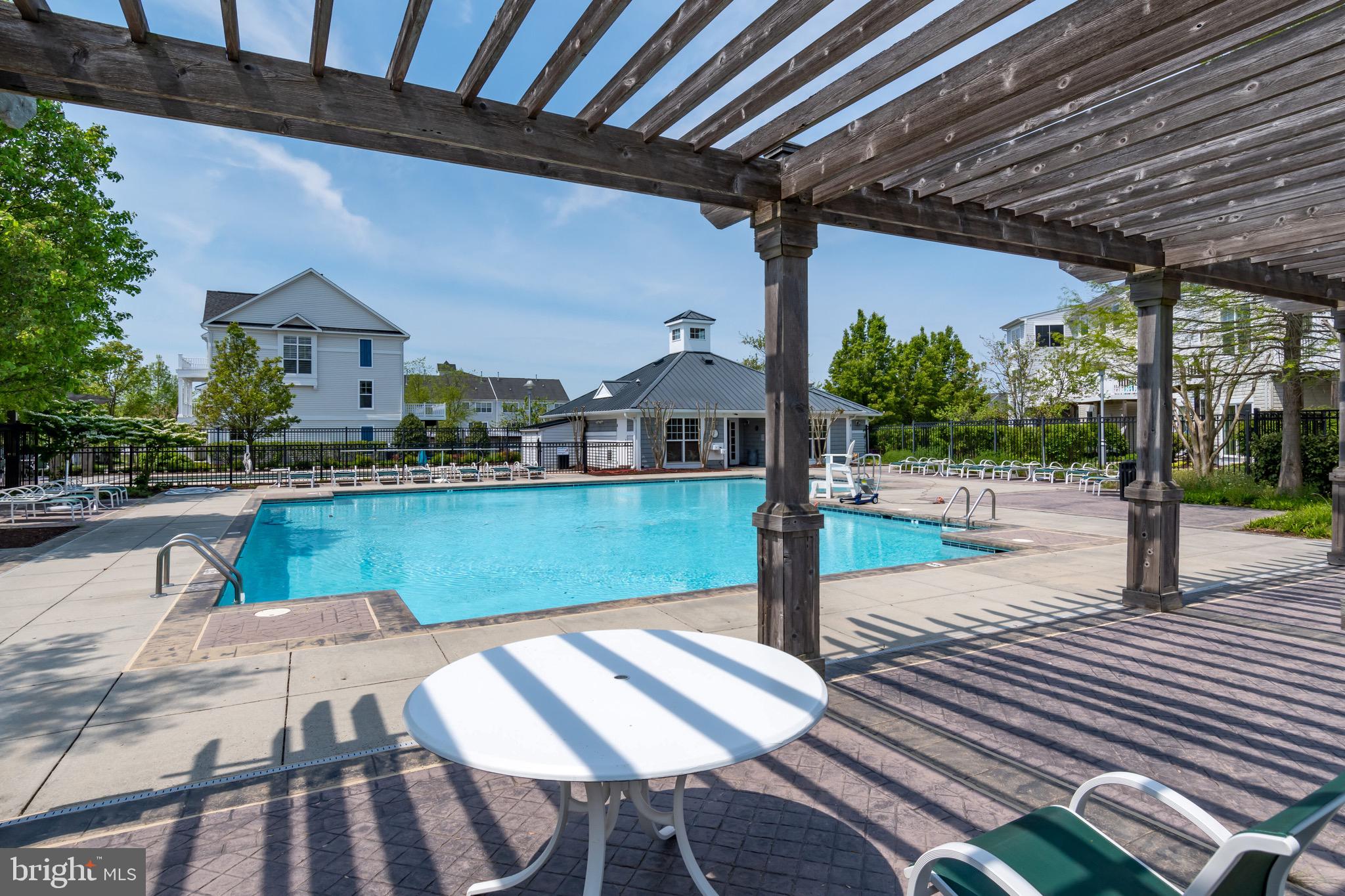 DEEP HARBOR - Residential