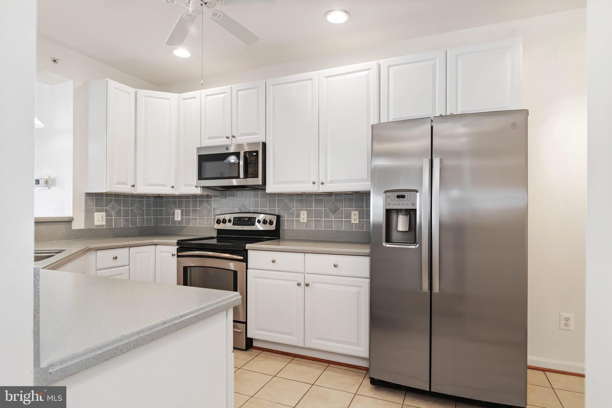 DEEP HARBOR - Residential