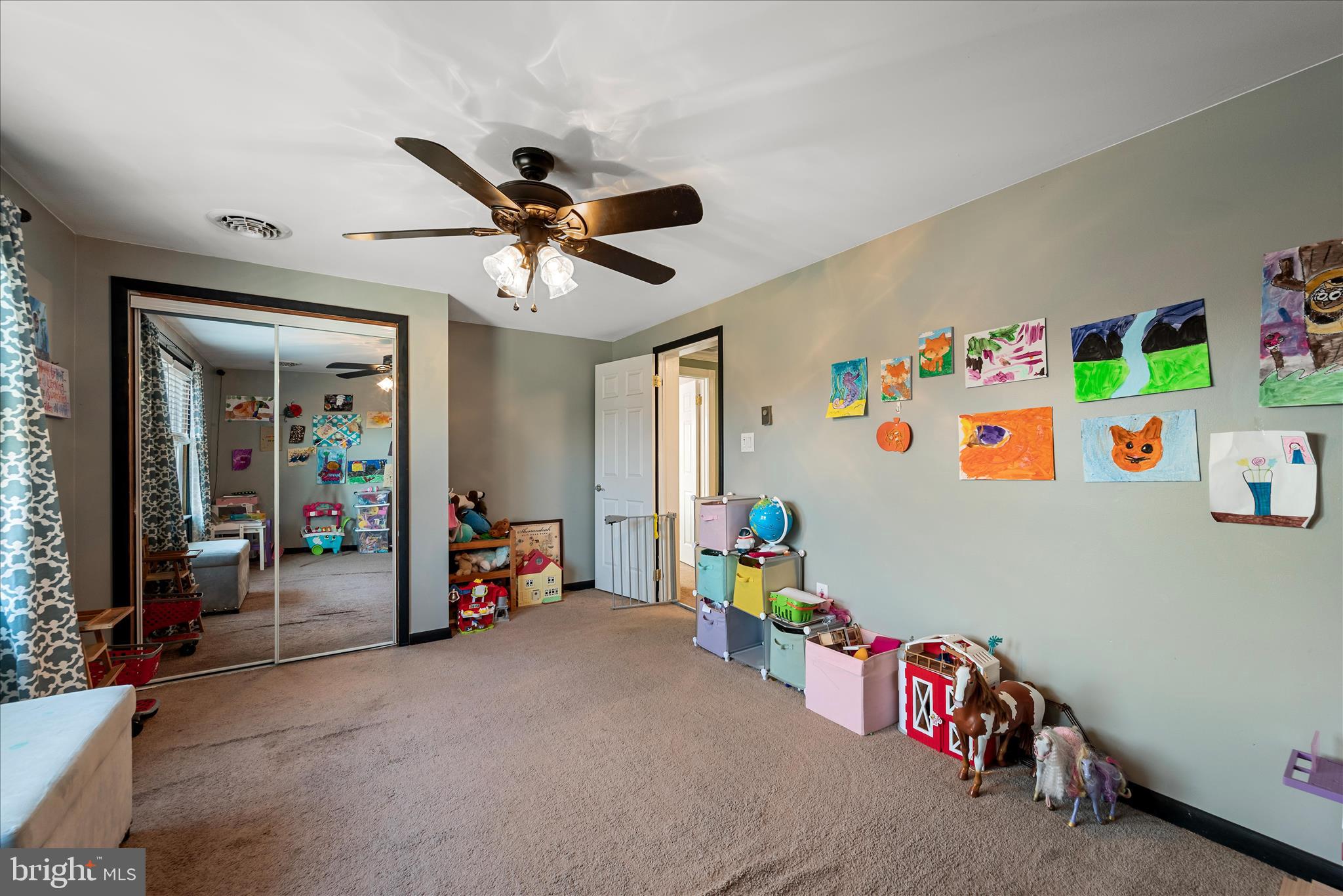 HOPE VALLEY - Residential