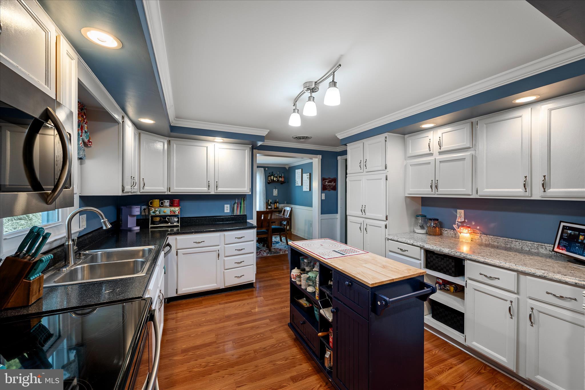 HOPE VALLEY - Residential