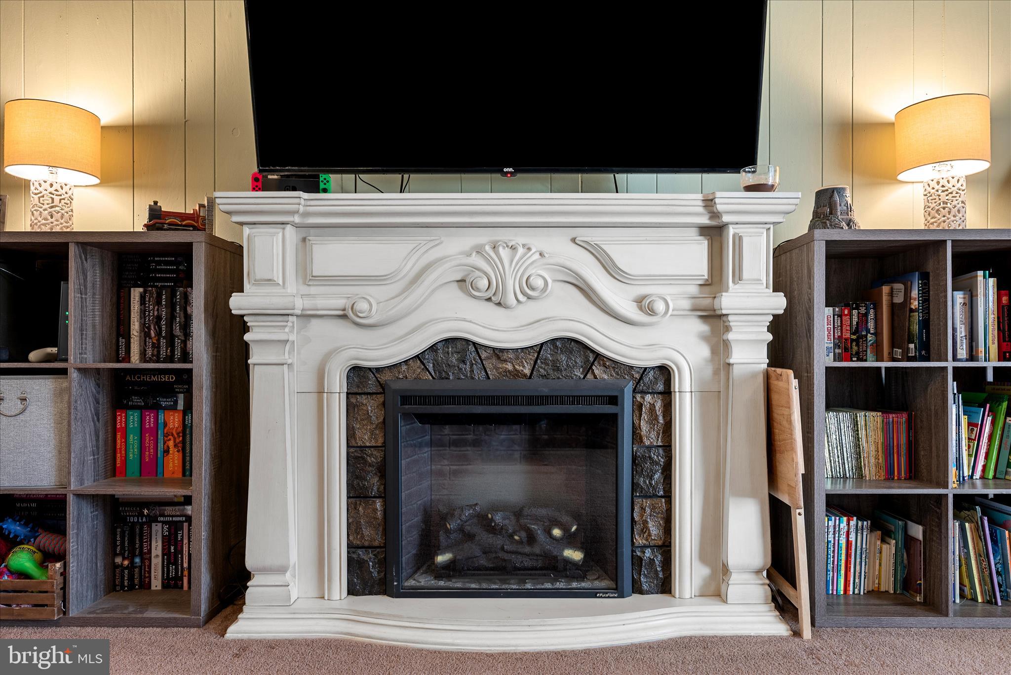 HOPE VALLEY - Residential