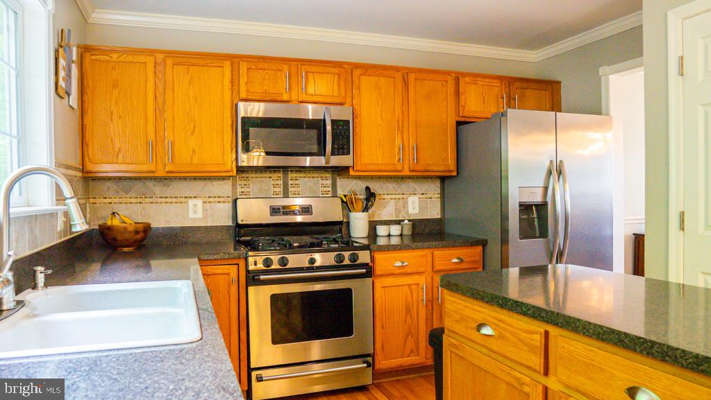 BLOOMS CROSSING - Residential