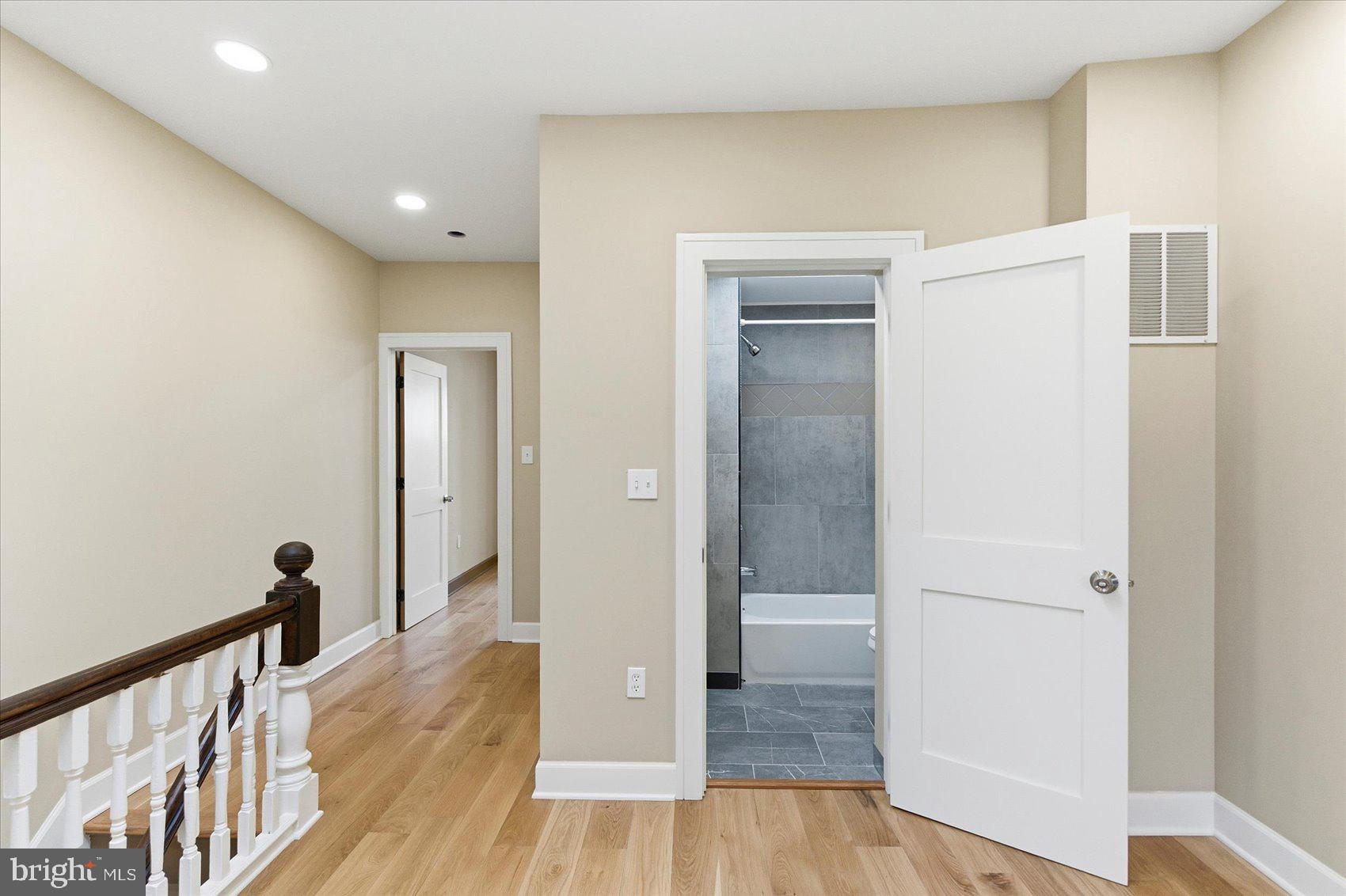 BROADWAY EAST - Residential