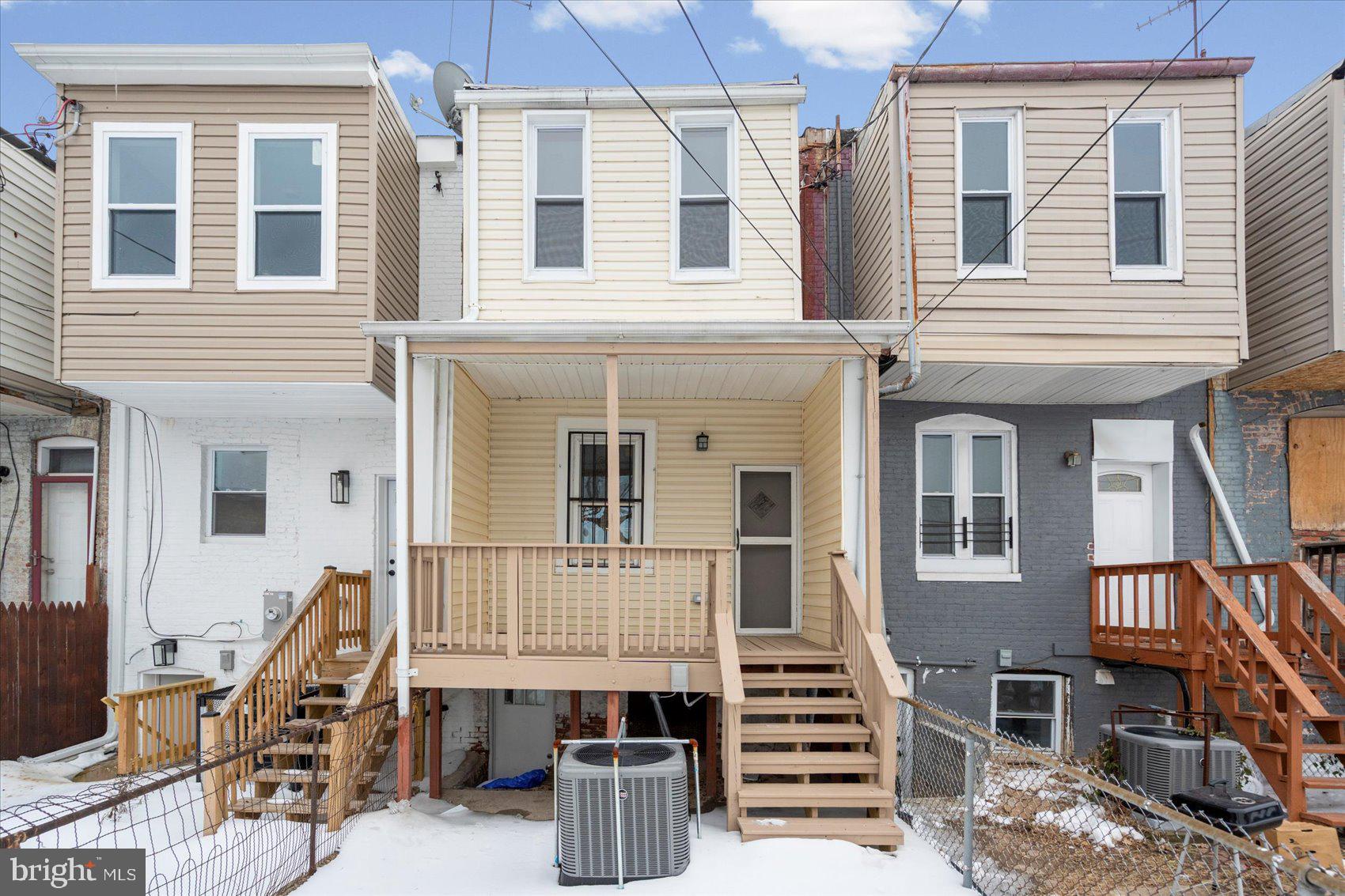 BROADWAY EAST - Residential