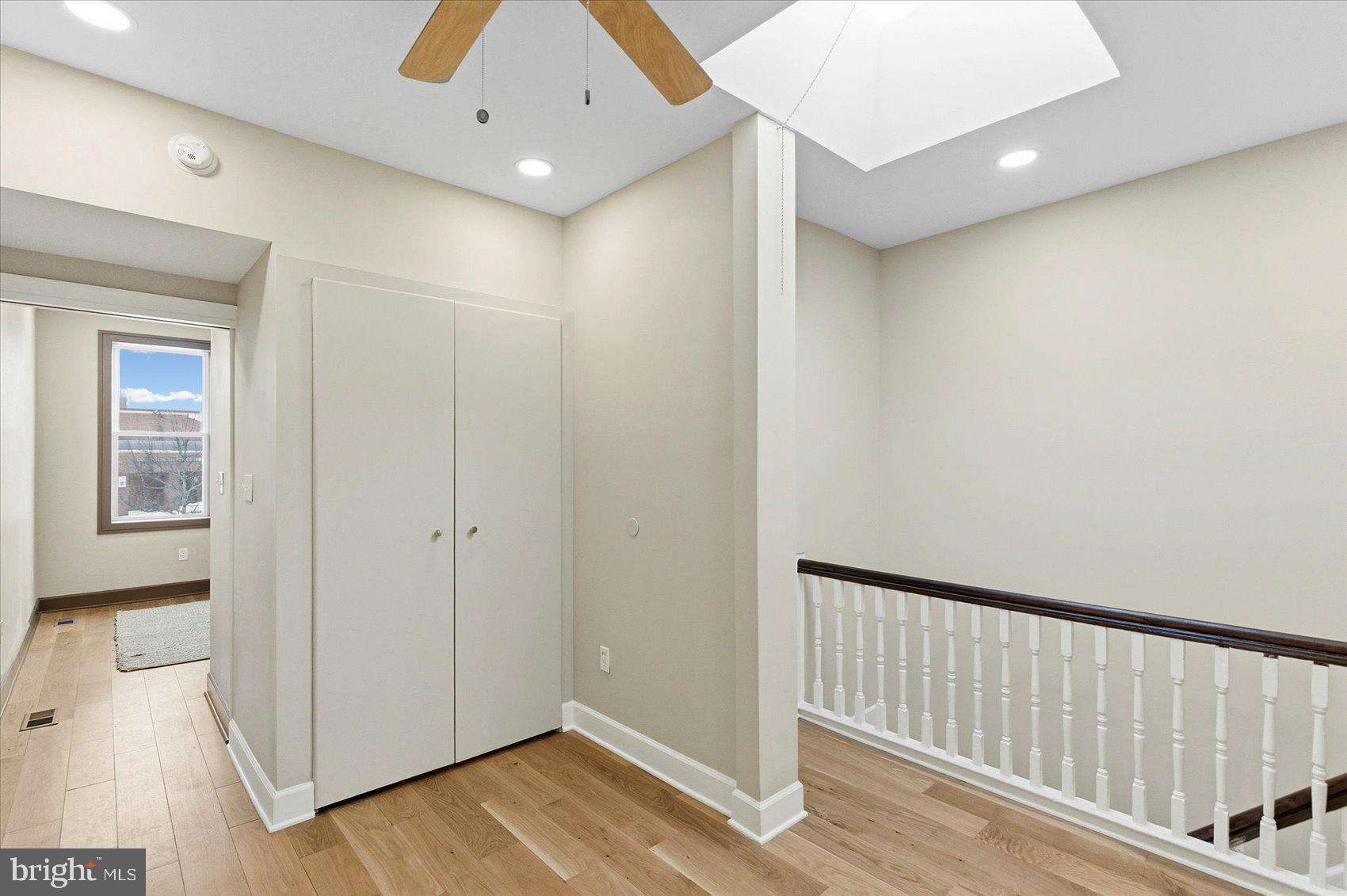 BROADWAY EAST - Residential